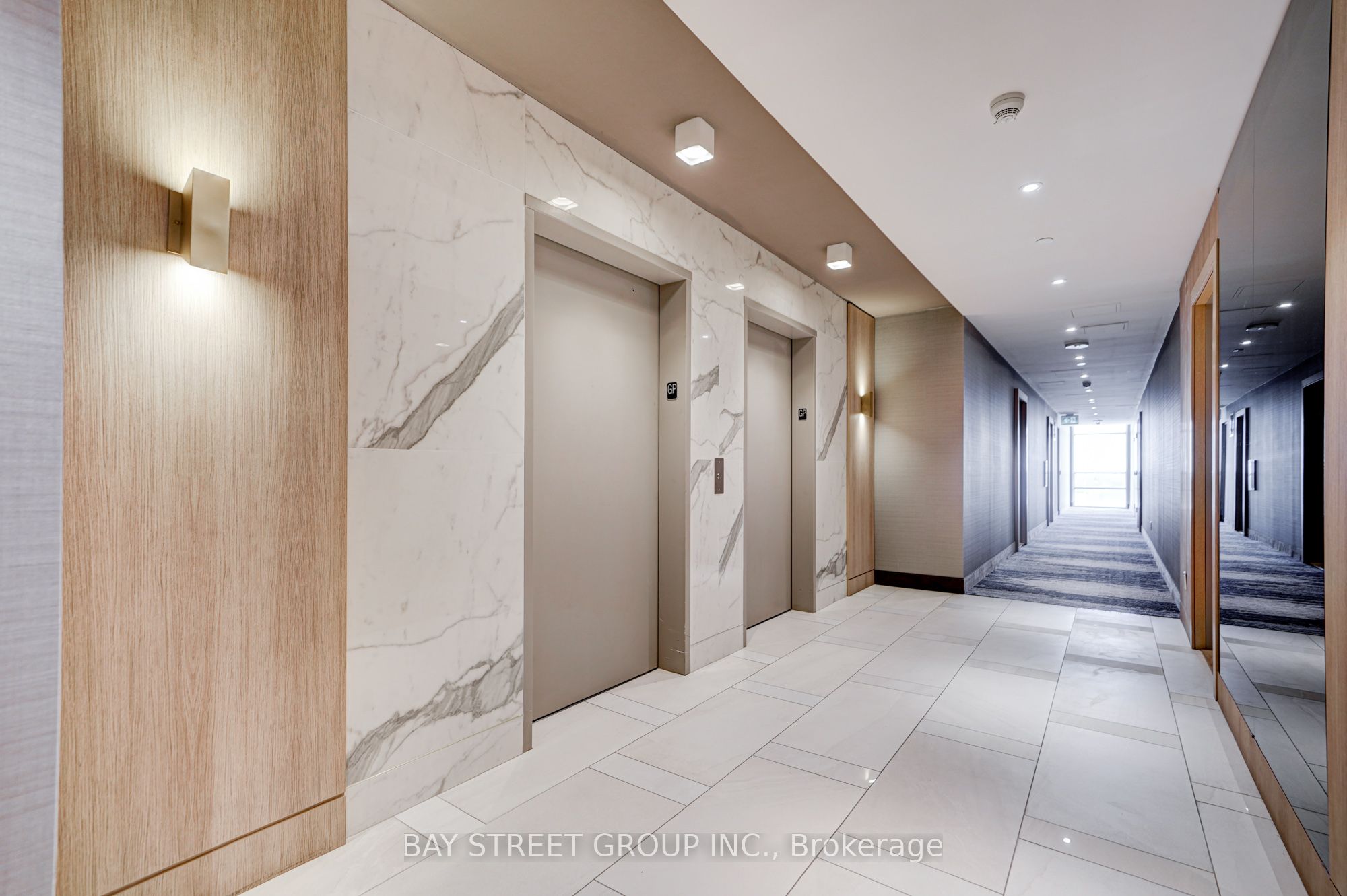 519-621 Sheppard Avenue E, Toronto, ON, M2K 0G4 photo 2