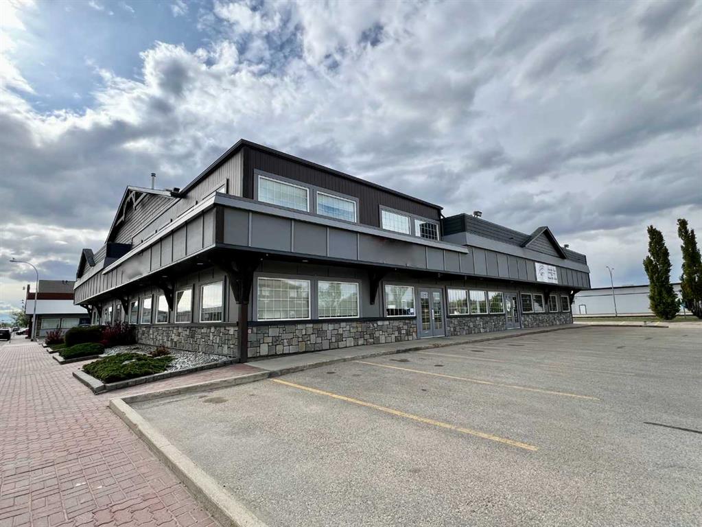 105, 106-9824 97 Avenue, Grande Prairie, AB, T8V 7K2