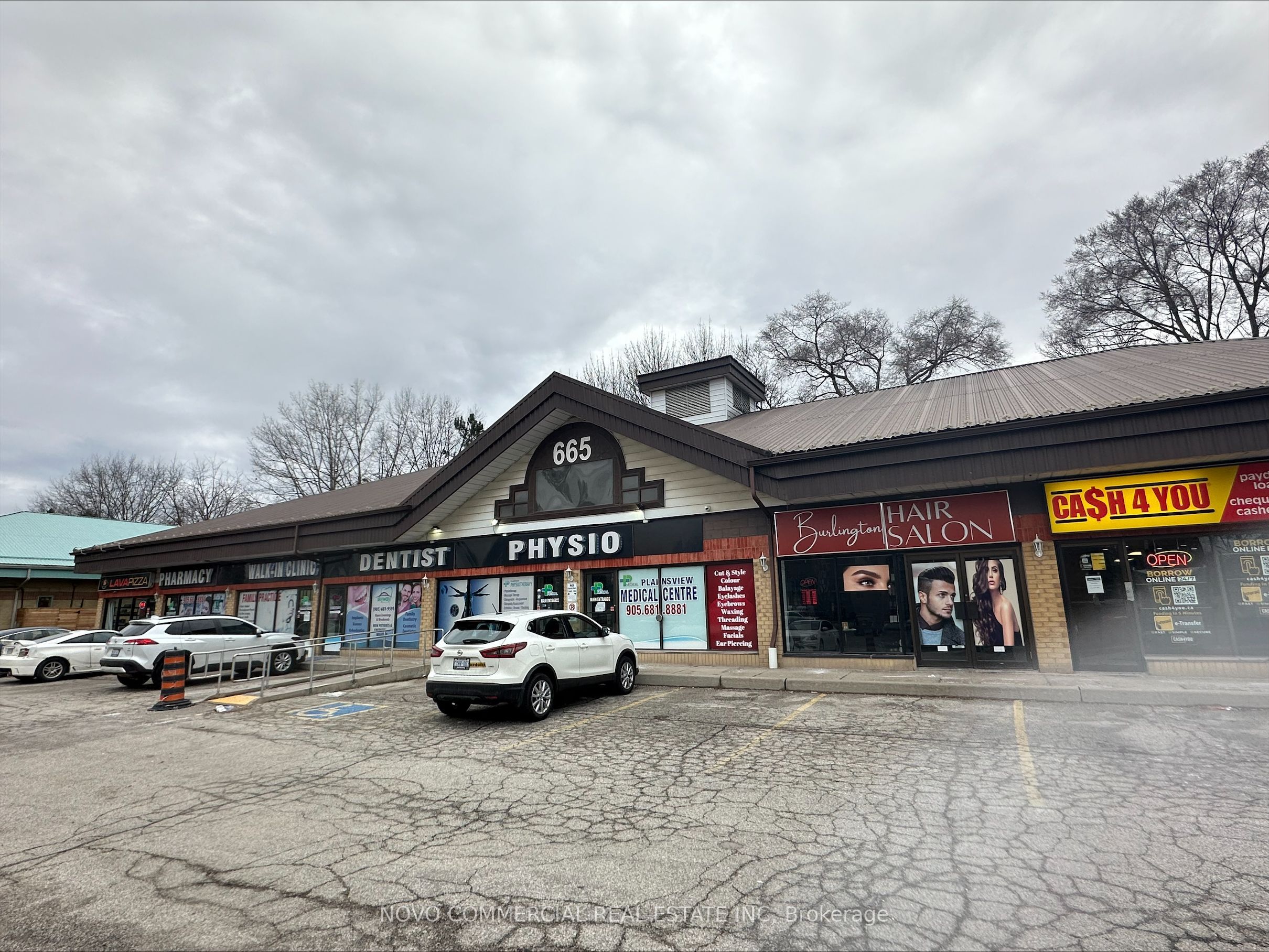4-665 Plains Road E, Burlington, ON, L7T 2E8