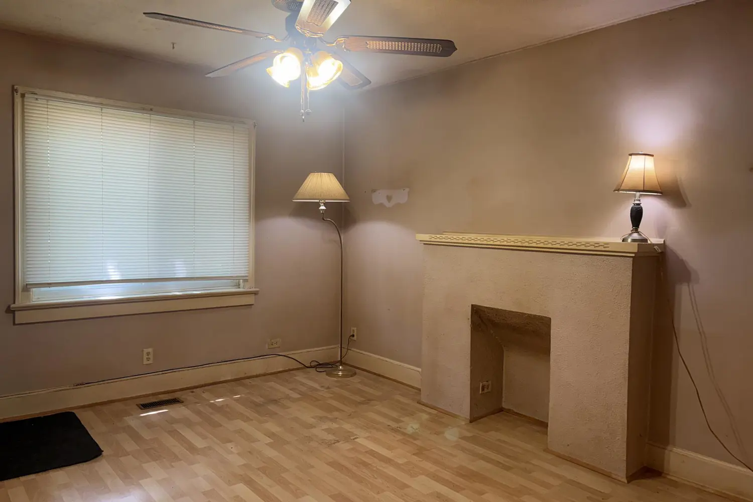 149 Sweetland Avenue photo 5