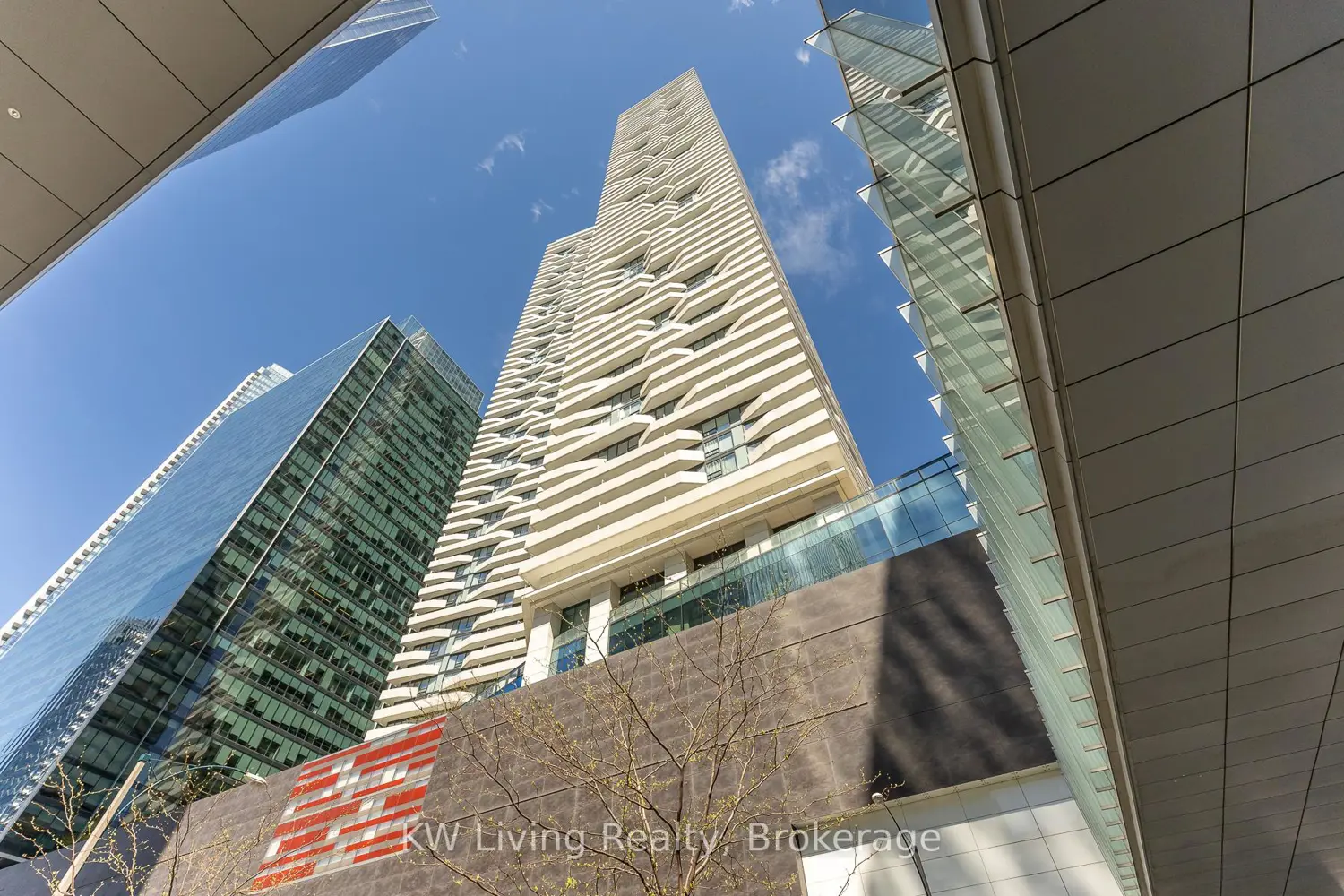 88 Harbour Street 1010