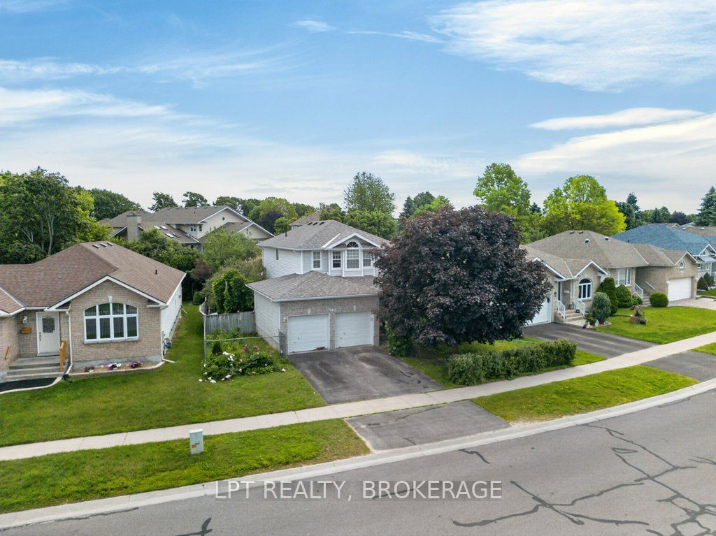 645 Roosevelt Drive, Kingston, ON, K7M 8T7