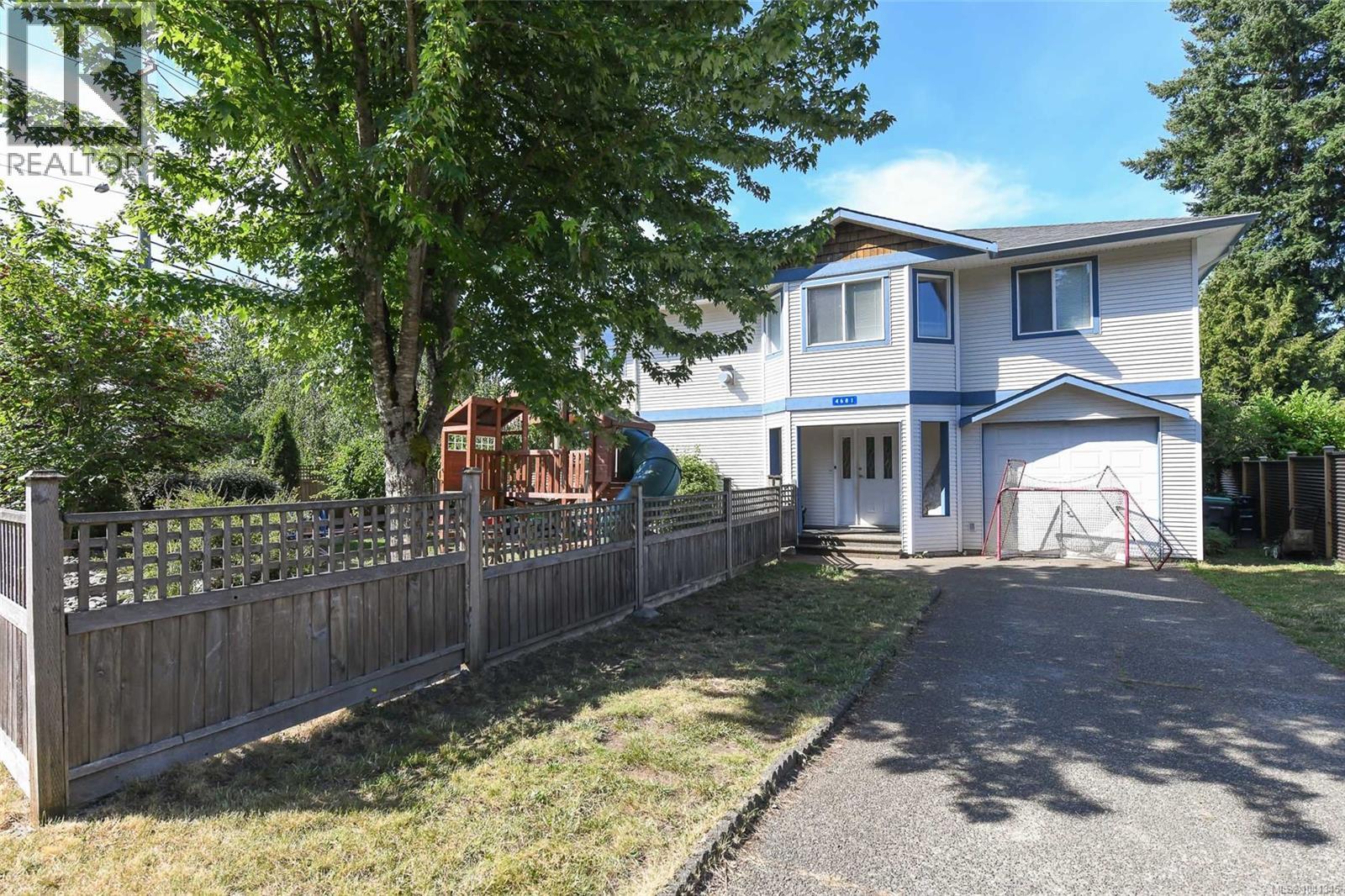 4681 Shetland Place, Courtenay, BC, V9N8Y7