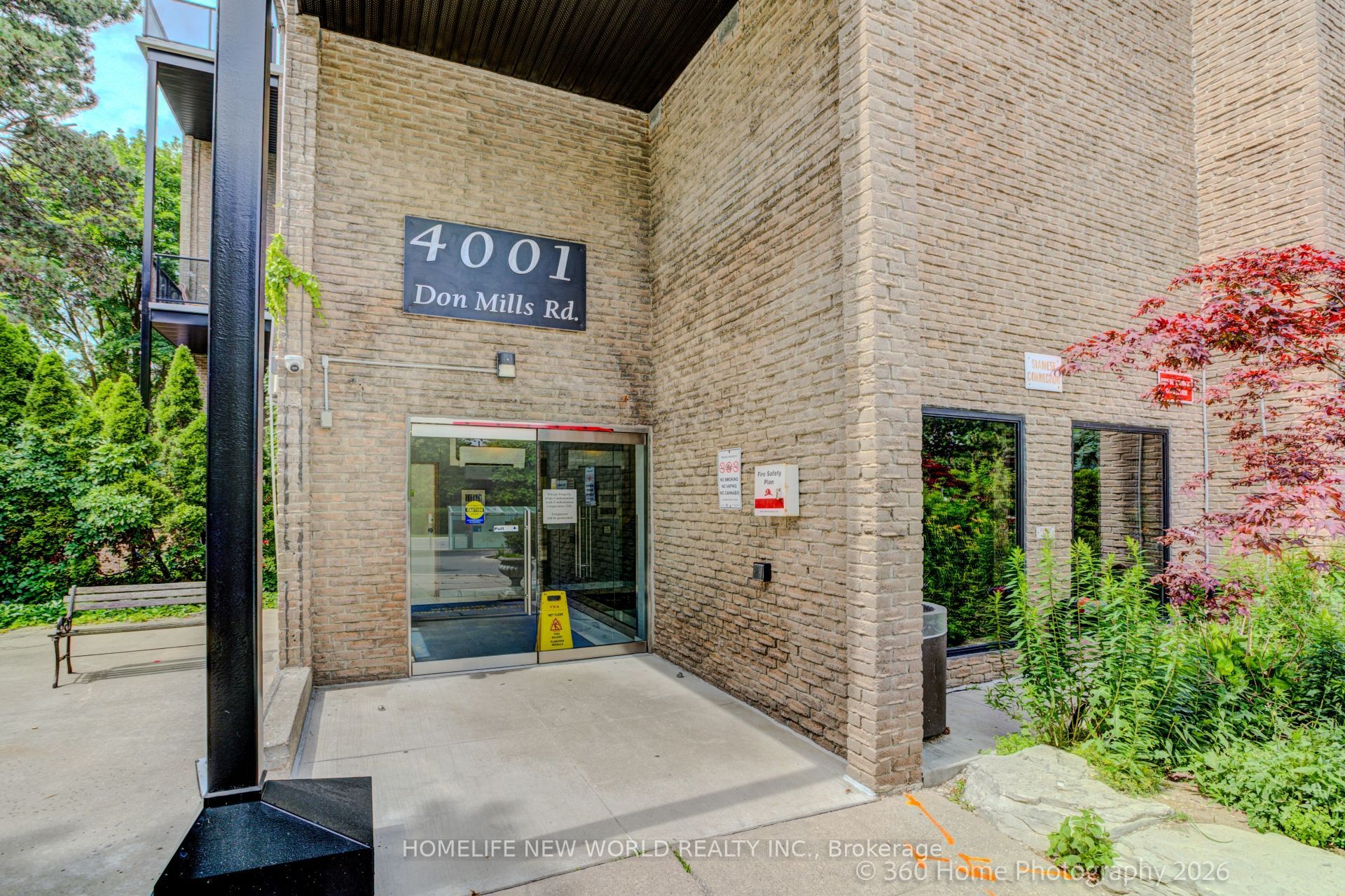 126-4001 Don Mills Road, Toronto, ON, M2H 3J8