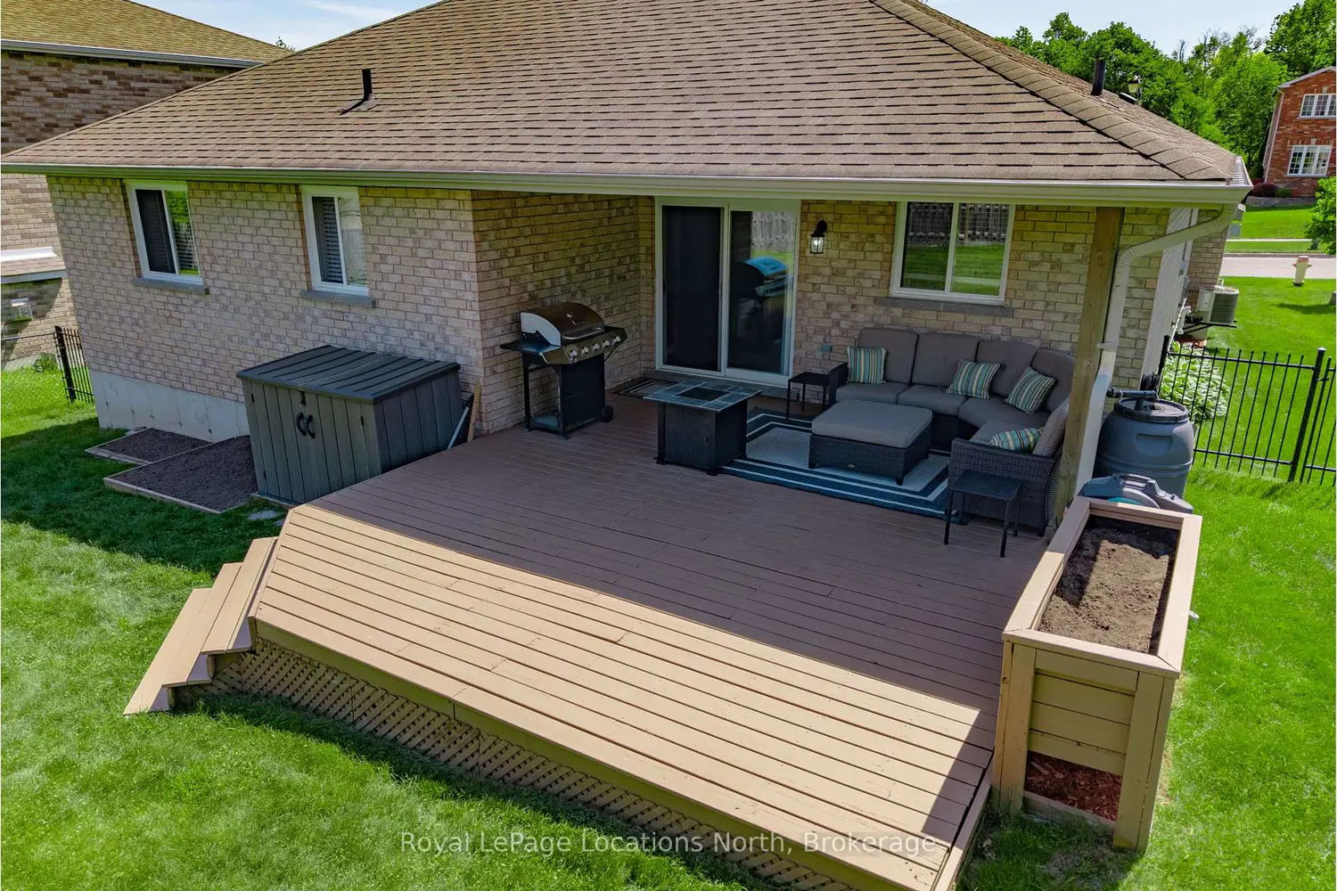 478 Shewfelt Crescent photo 4