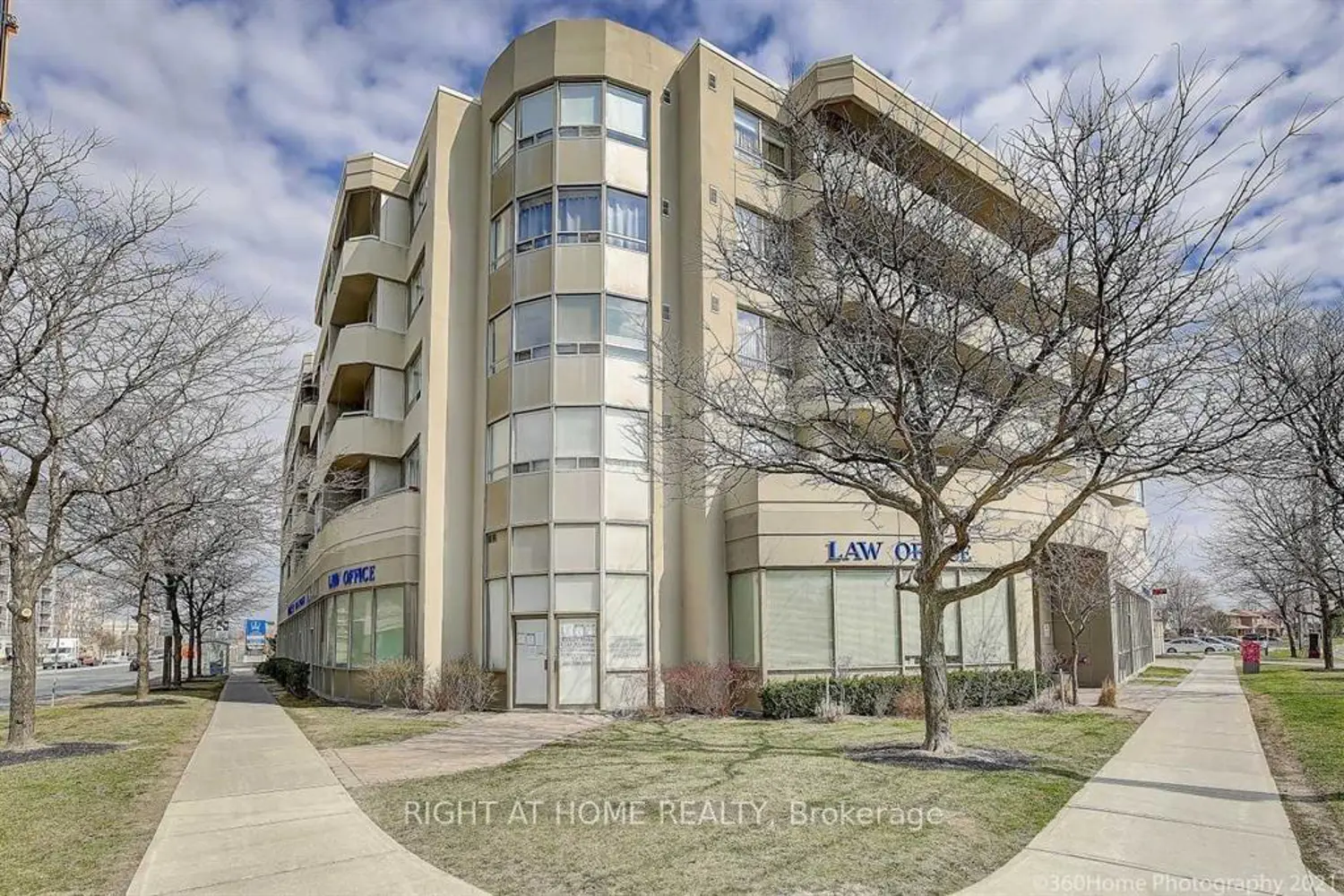 555 Wilson Hts Boulevard 215