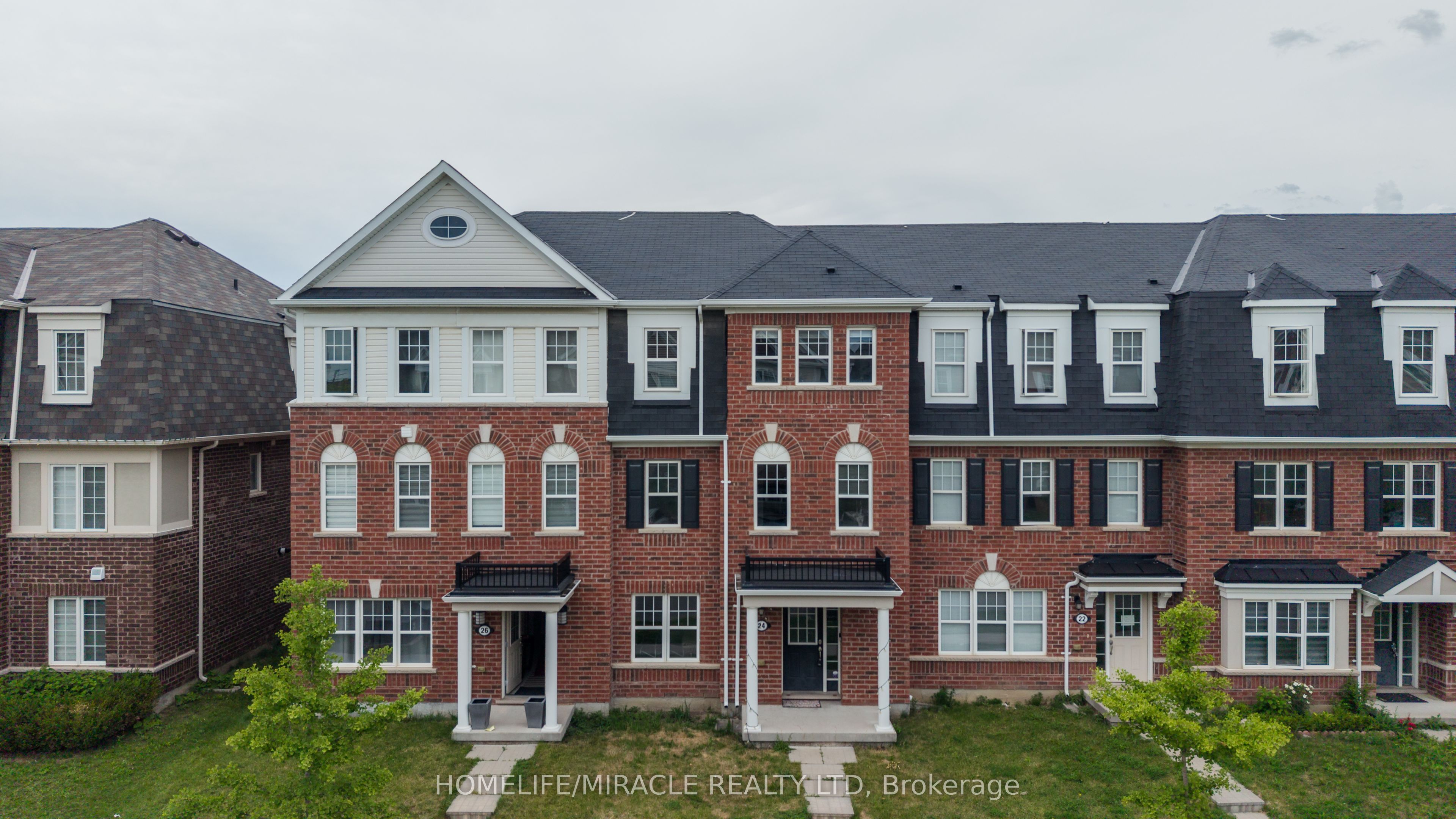 24 Metro Crescent, Brampton, ON, L7A 0A8