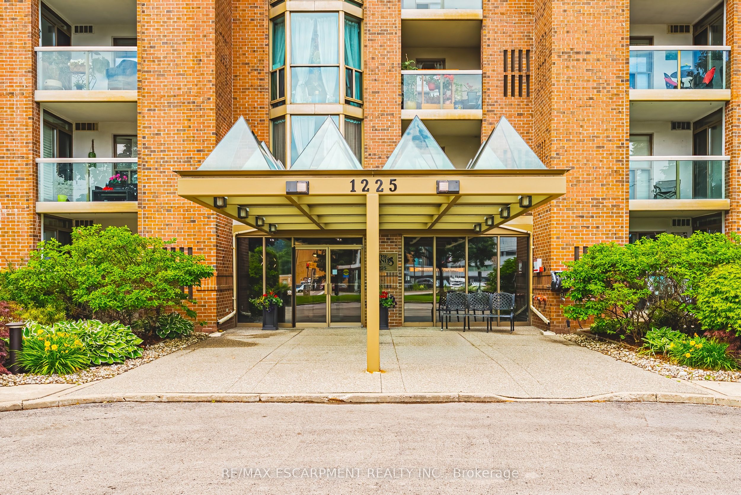 605-1225 North Shore Boulevard E, Burlington, ON, L7S 1Z6 photo 3