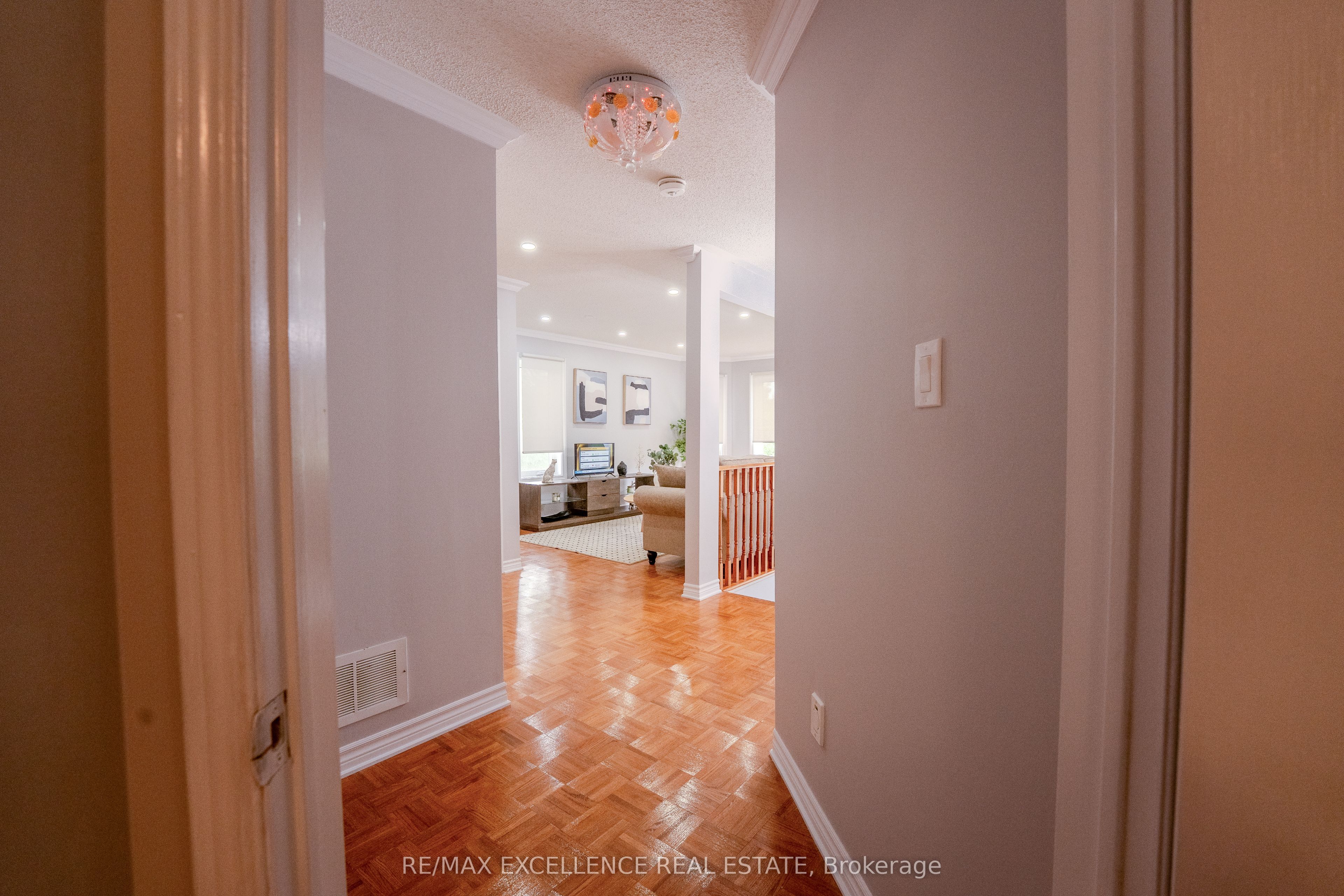 48 Ridgemore Crescent, Brampton, ON, L7A 2L4 photo 4
