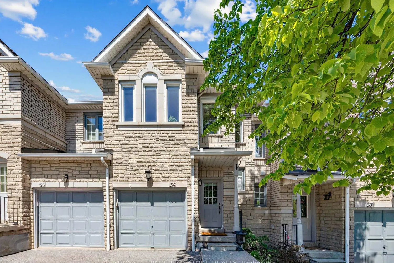 5525 Palmerston Crescent 36