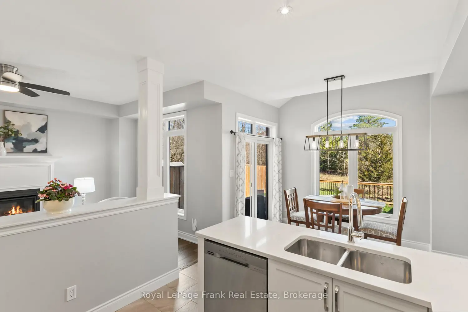 12 Coldbrook Drive photo 4