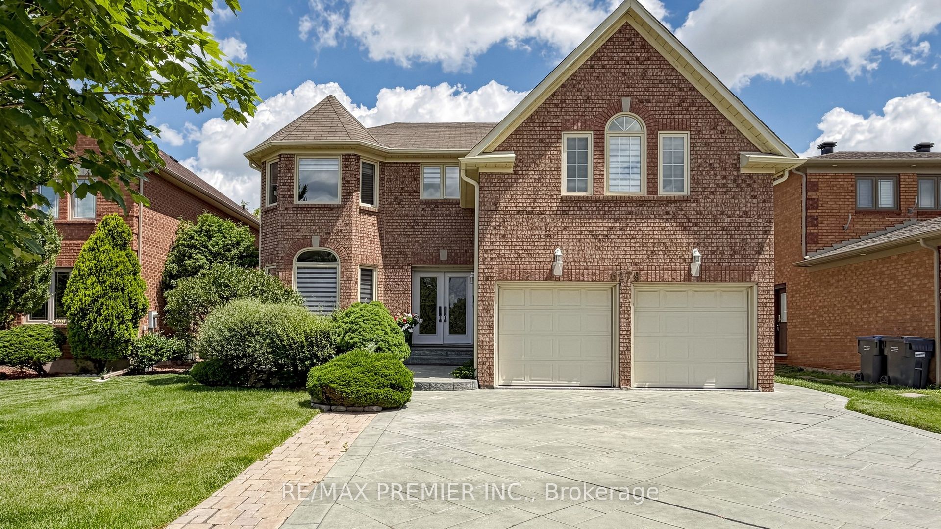 6279 Donway Drive, Mississauga, ON, L5V 1J6
