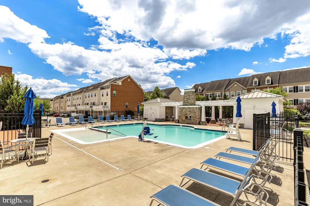 7551 Crowley Street Unit B, Hanover, MD 21076