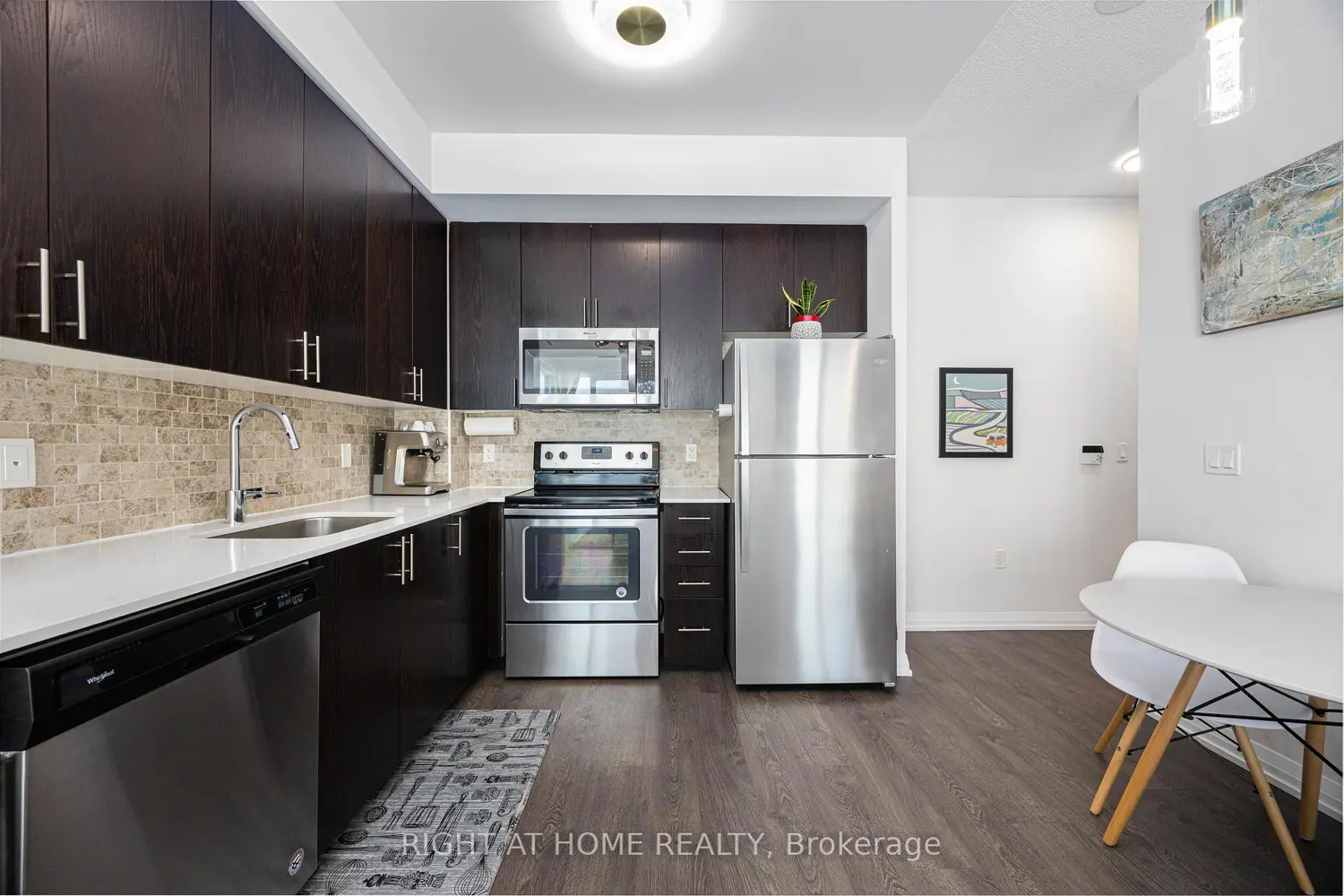 9560 Markham Road Ph 5 photo 2