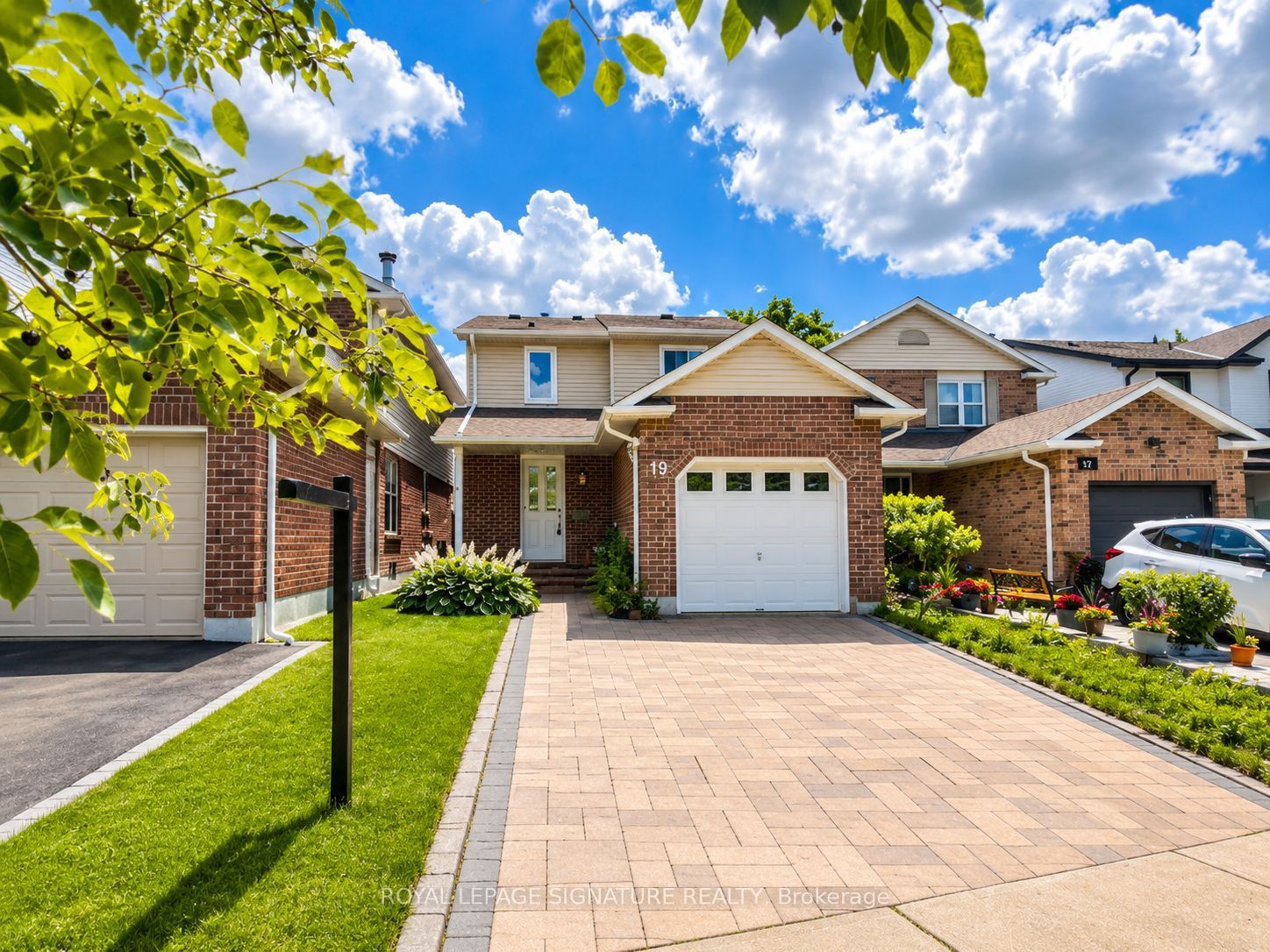 19 Troyer Court, Vaughan, ON, L4C 0T4