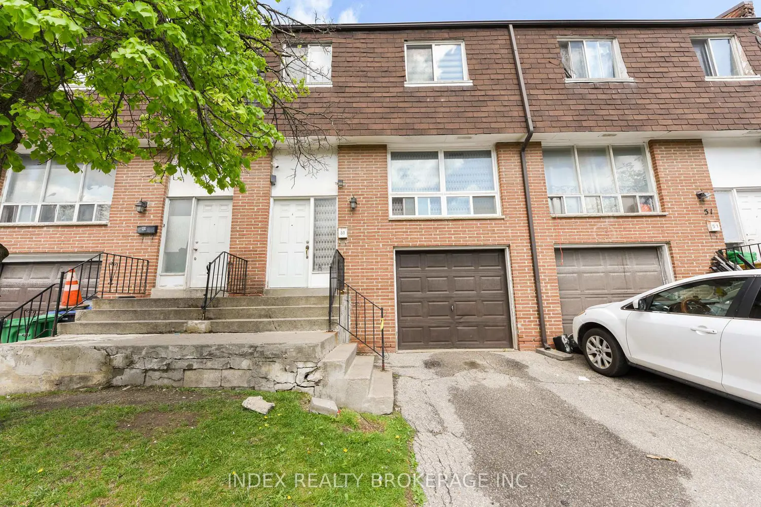 7475 Goreway Drive 50
