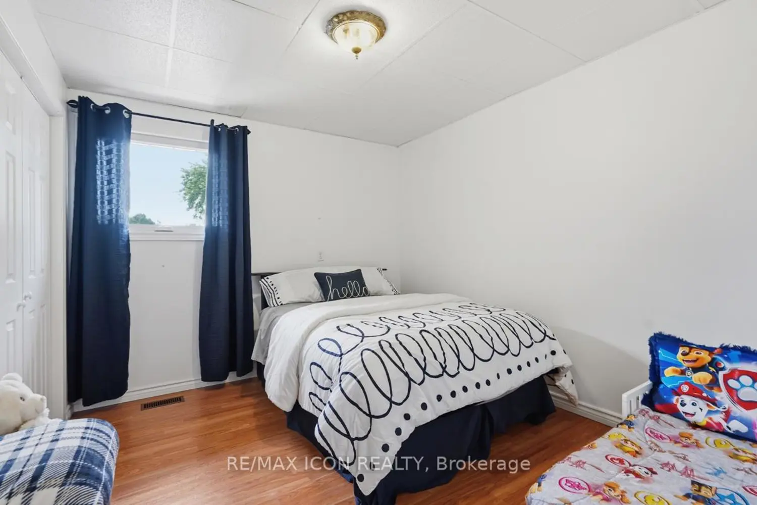 10810 Graham Road photo 4