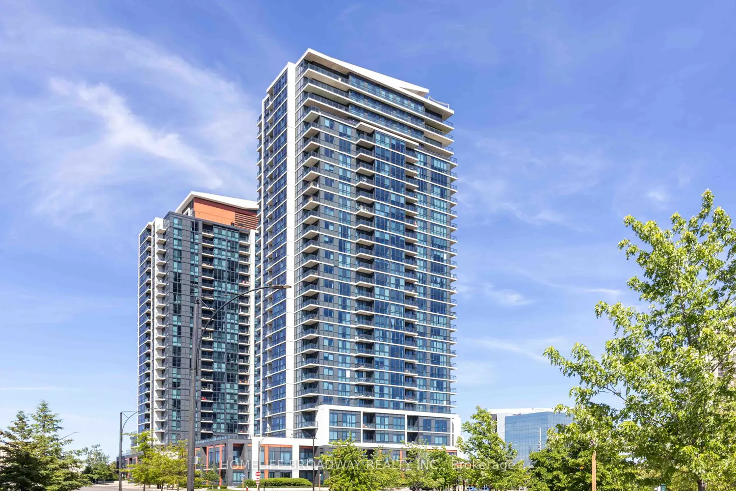 75 Eglinton Avenue 1209