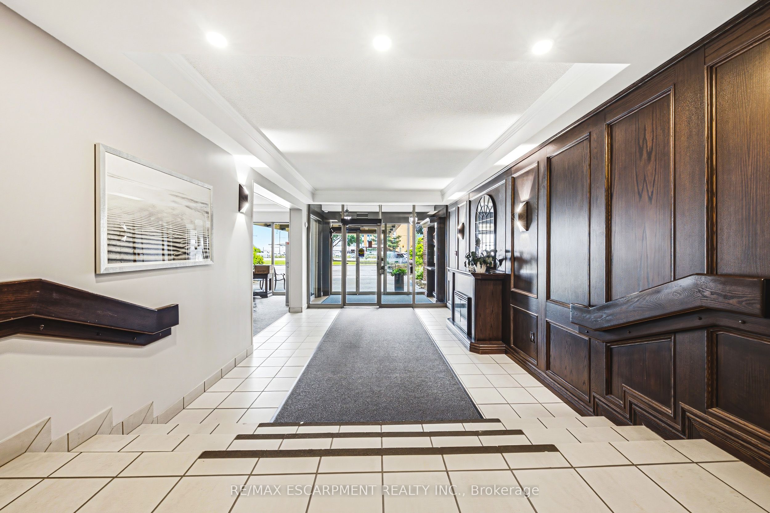 605-1225 North Shore Boulevard E, Burlington, ON, L7S 1Z6 photo 4