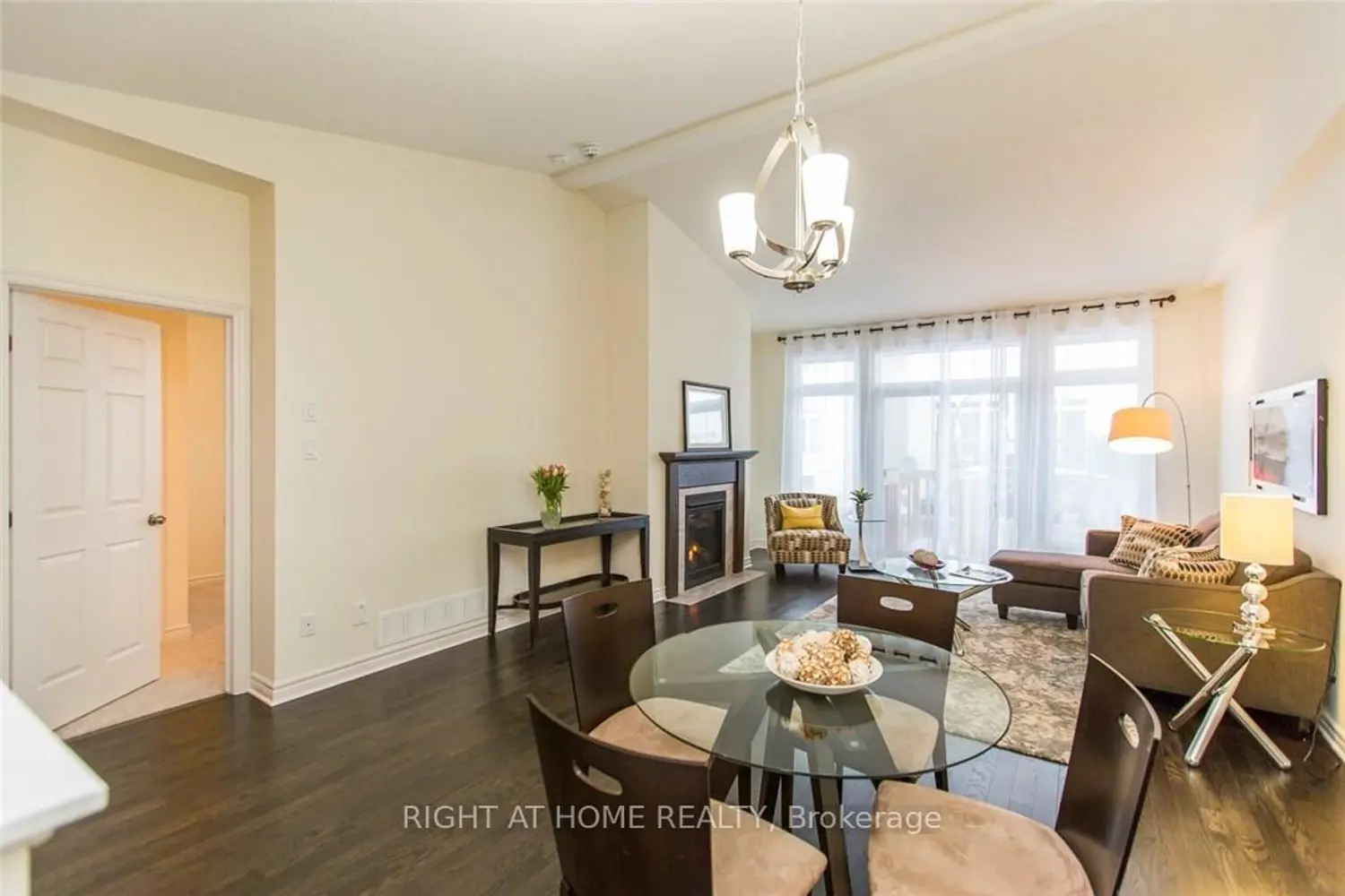113 Passageway Way photo 4