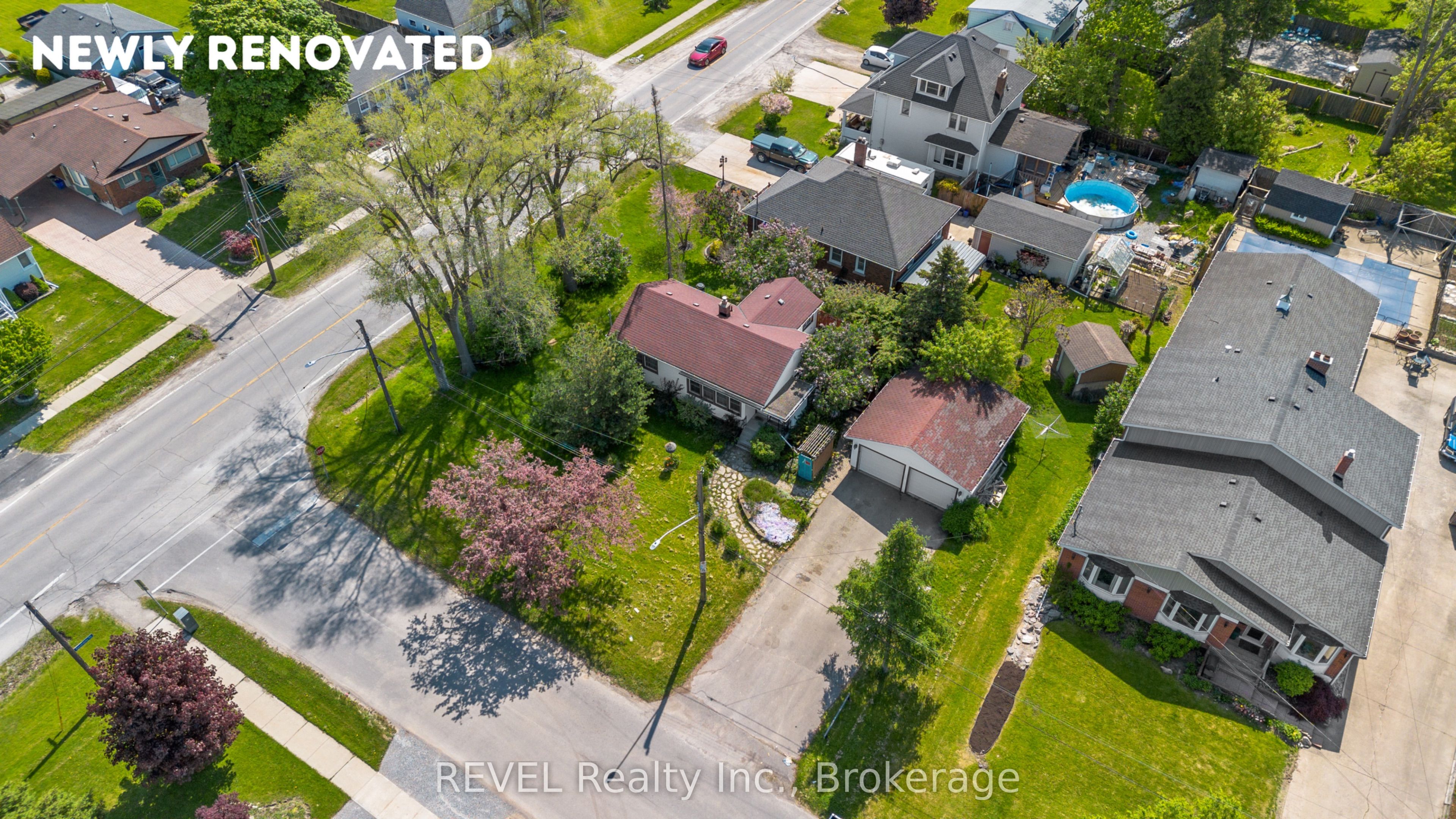 7962 Booth Street, Niagara Falls, ON, L2H 1E8