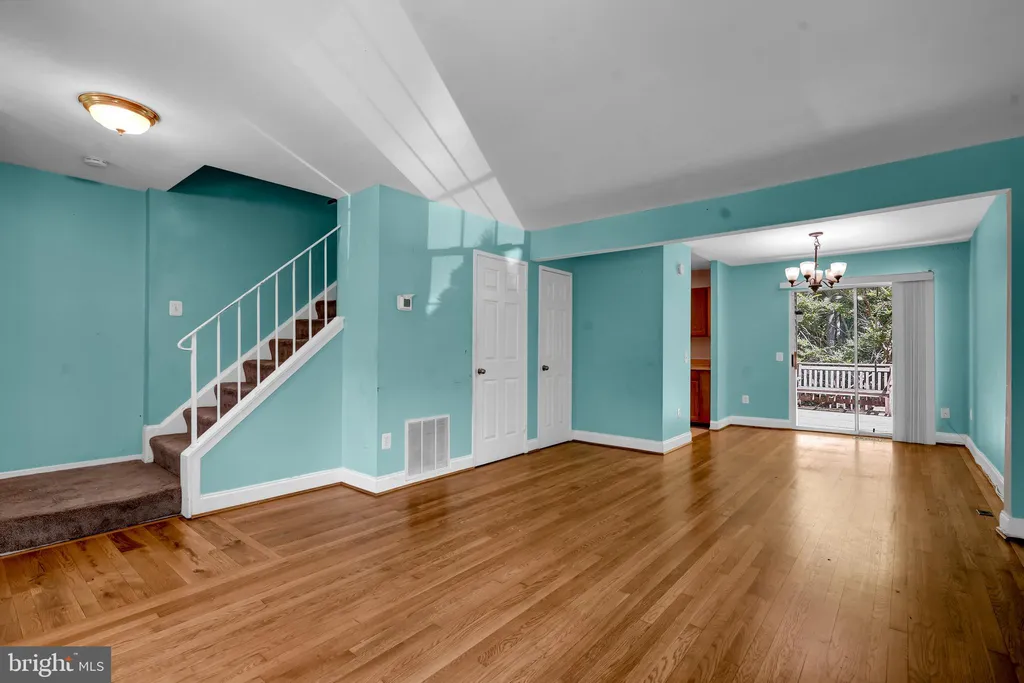 1321 Alderton Lane, Silver Spring, MD 20906 photo 4