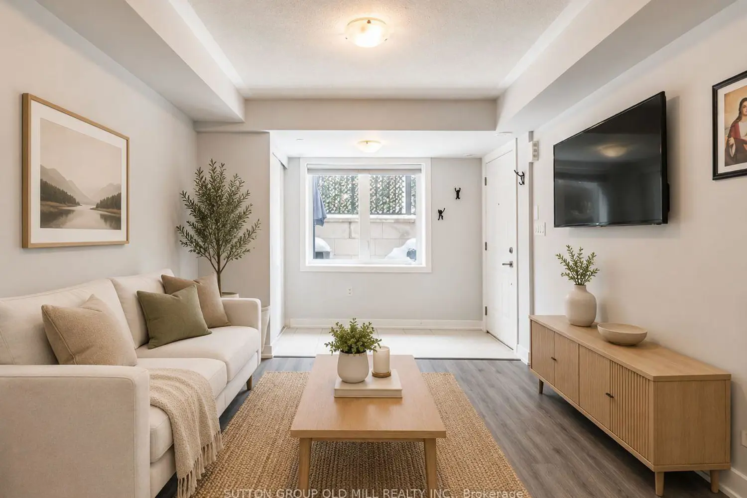 6 Drummond Street 301 photo 3