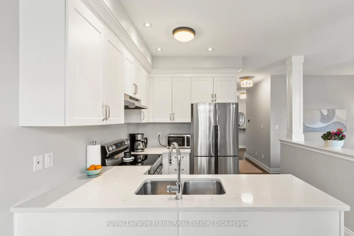 12 Coldbrook Drive photo 3
