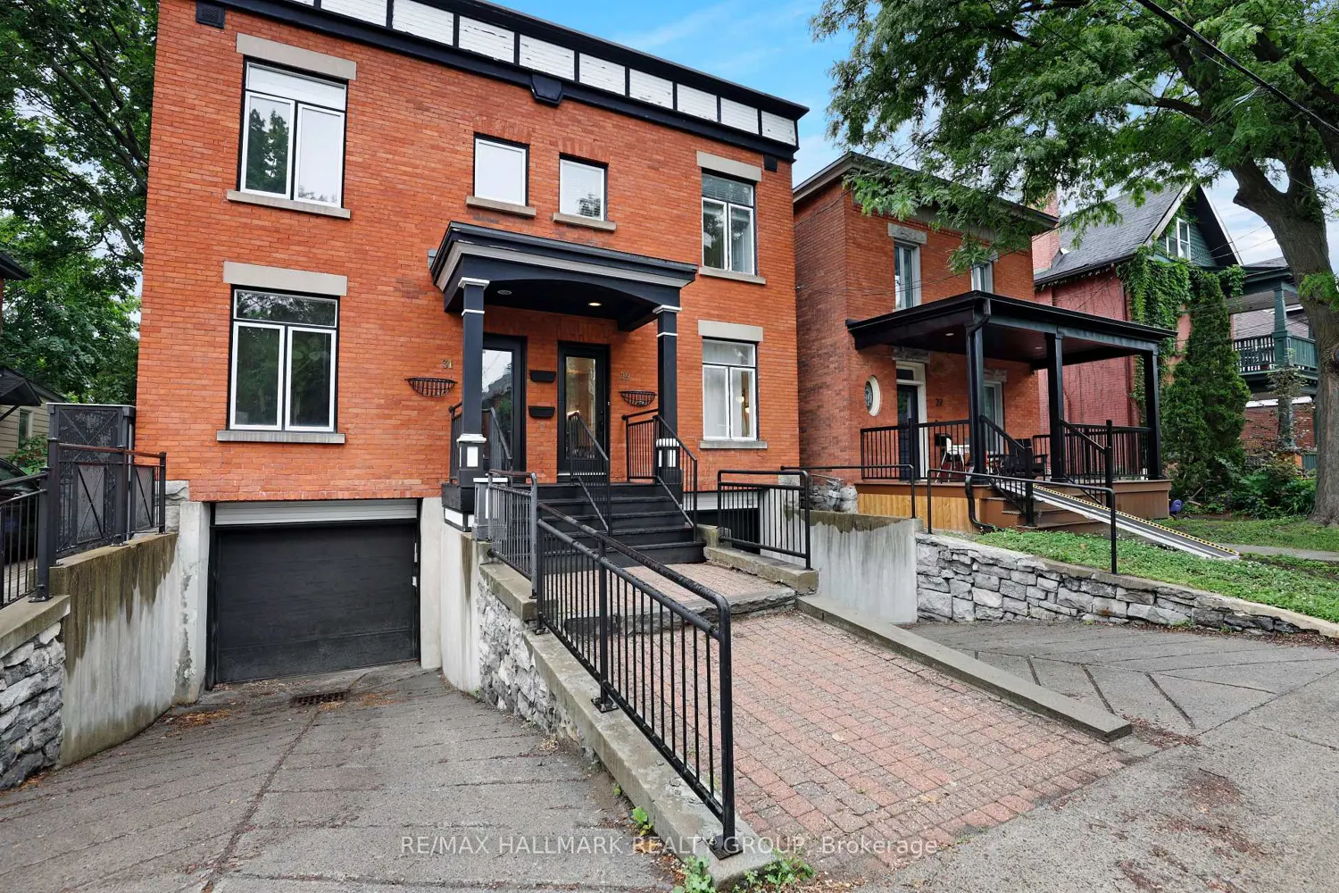 29 Thornton Avenue photo 2