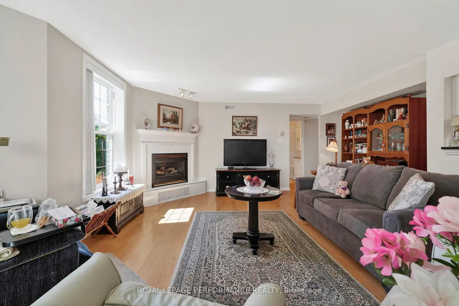 311 Water Street 103 photo 3