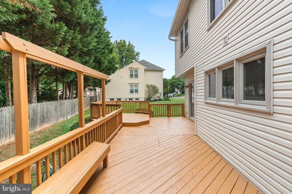 13100 Riviera Terrace, Silver Spring, MD 20904