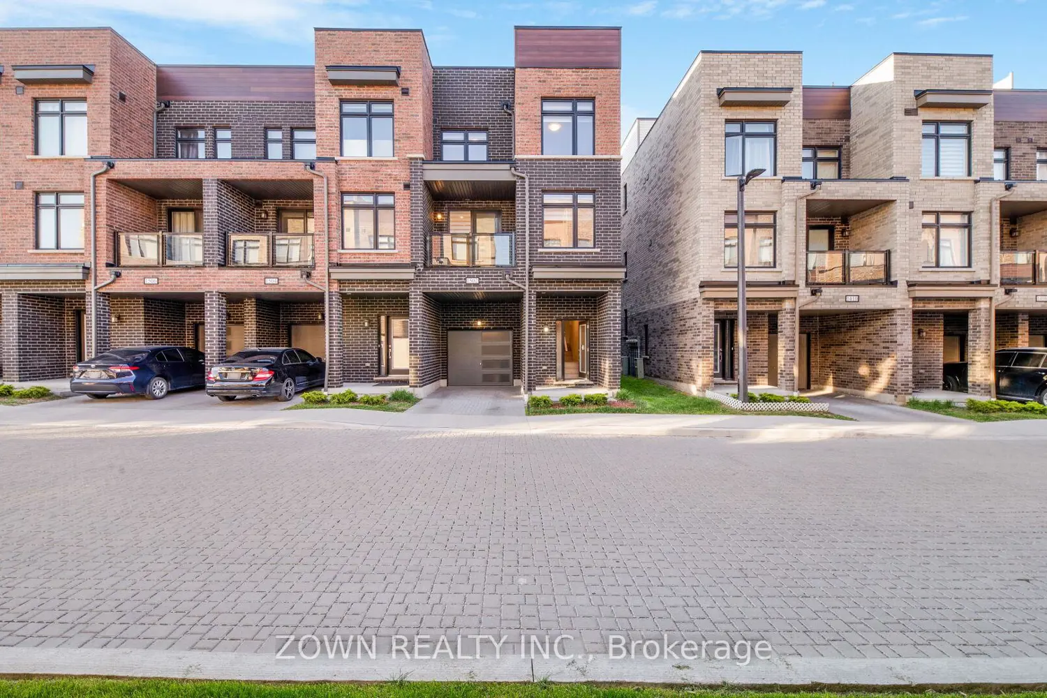 1865 Pickering Parkway 1502