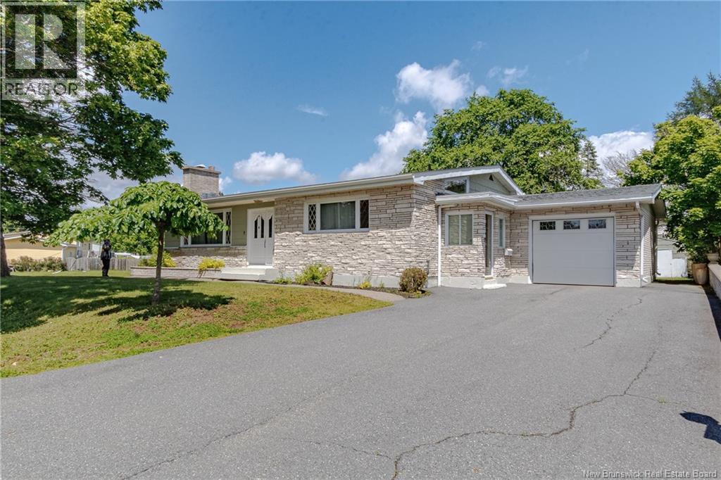 92 Greendale Crescent, Saint John, NB, E2M4L6 photo 3