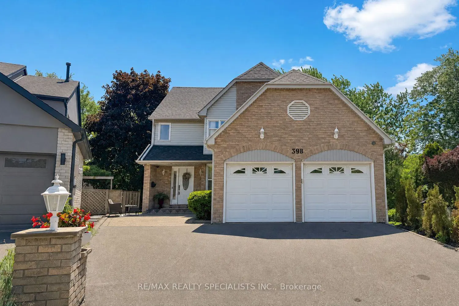 39 B Newington Crescent