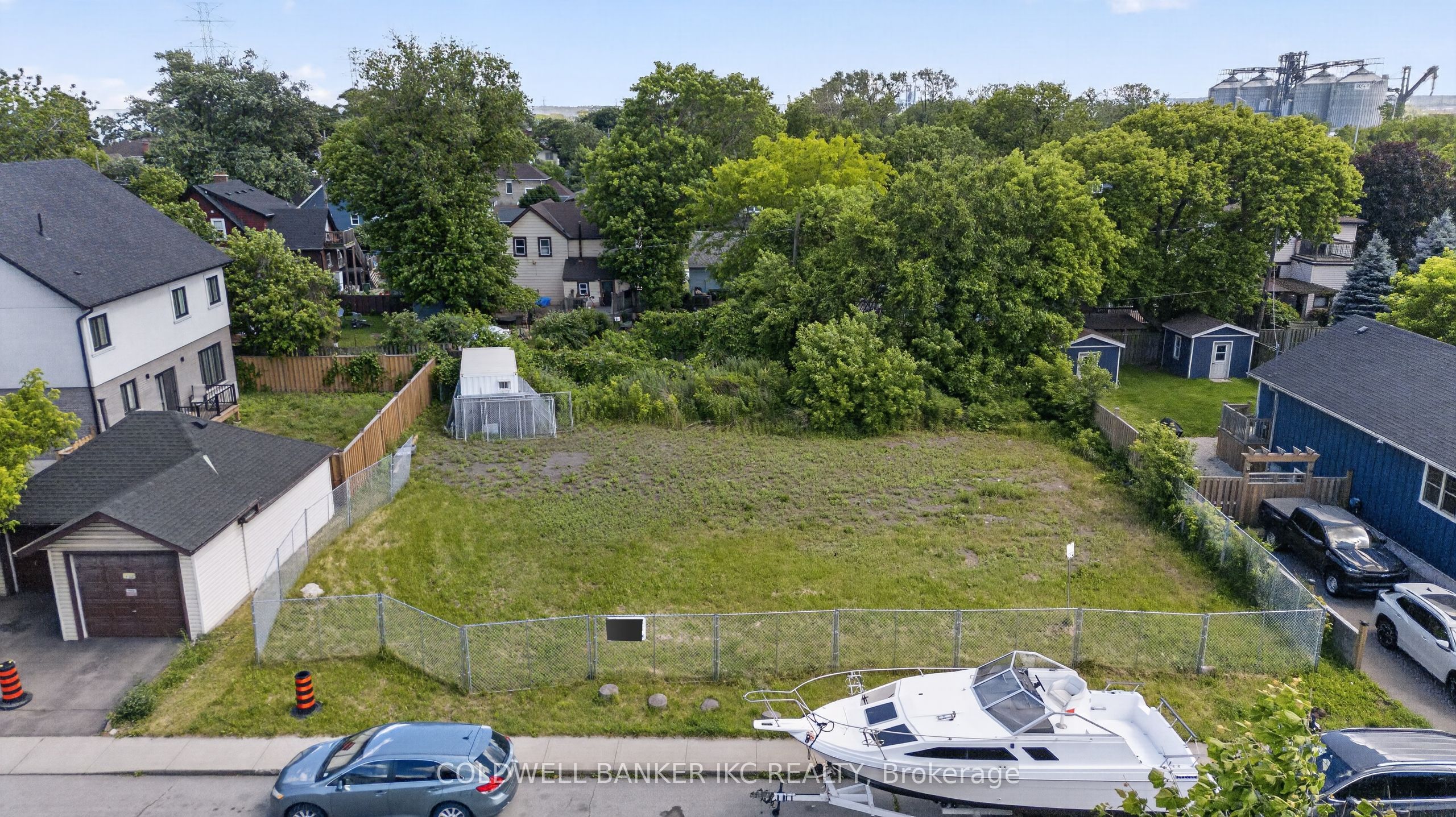 3 Rembe Avenue, Hamilton, ON, L8H 7G6 photo 2