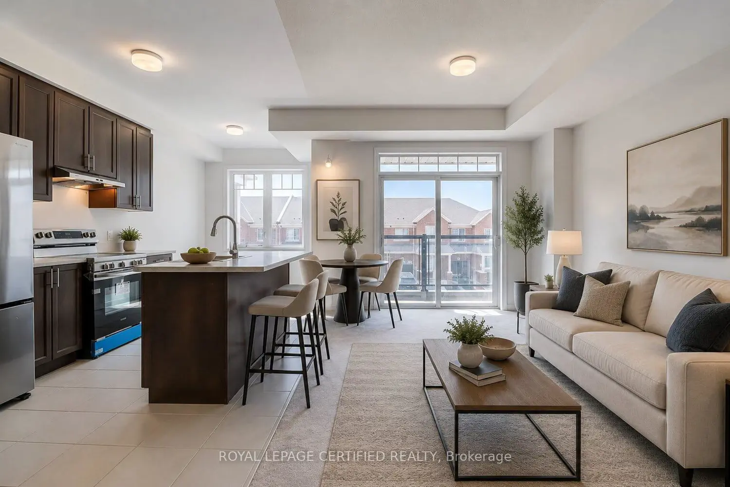 2013 Cameron Lott Crescent photo 2