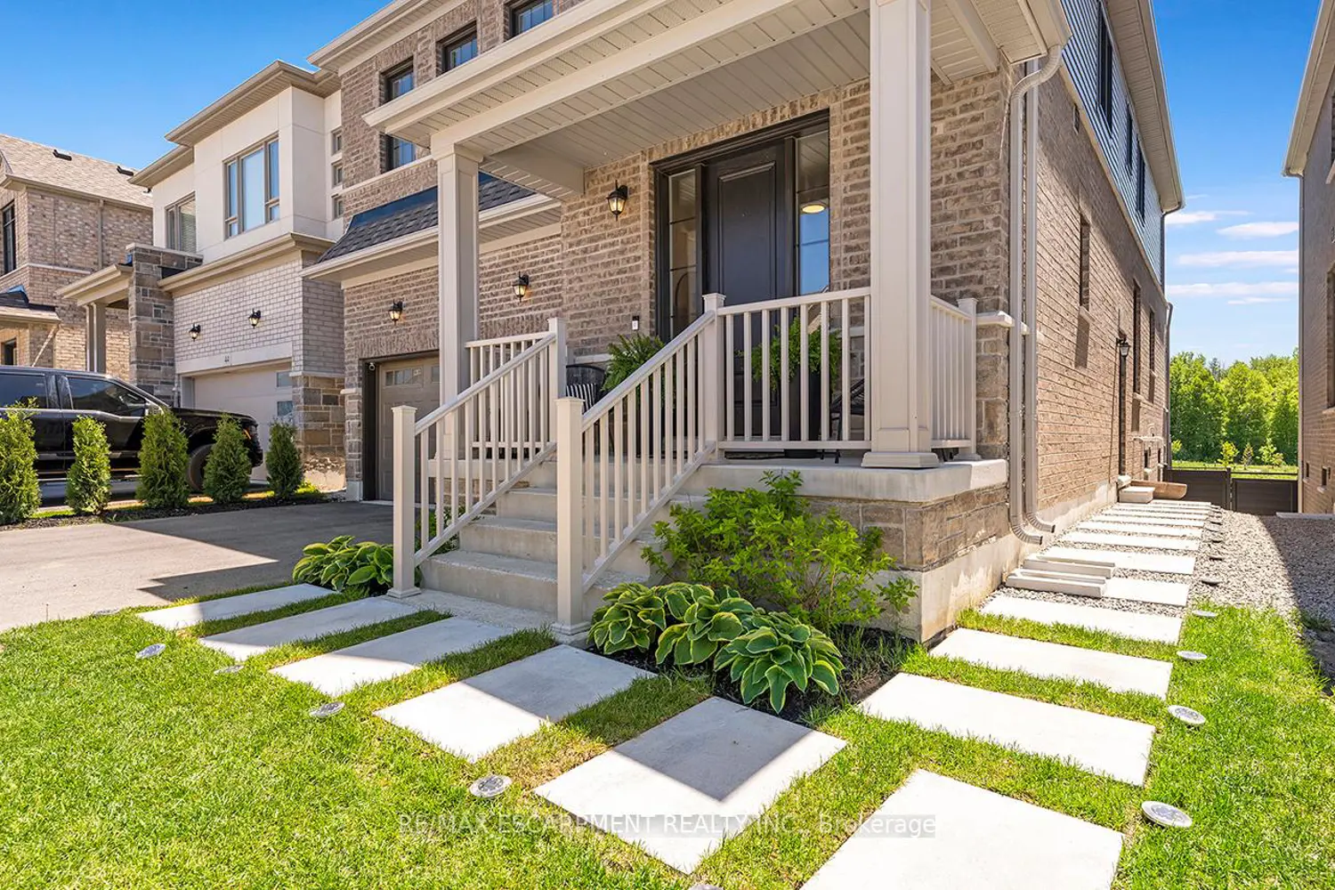 42 Shepherd Drive photo 2