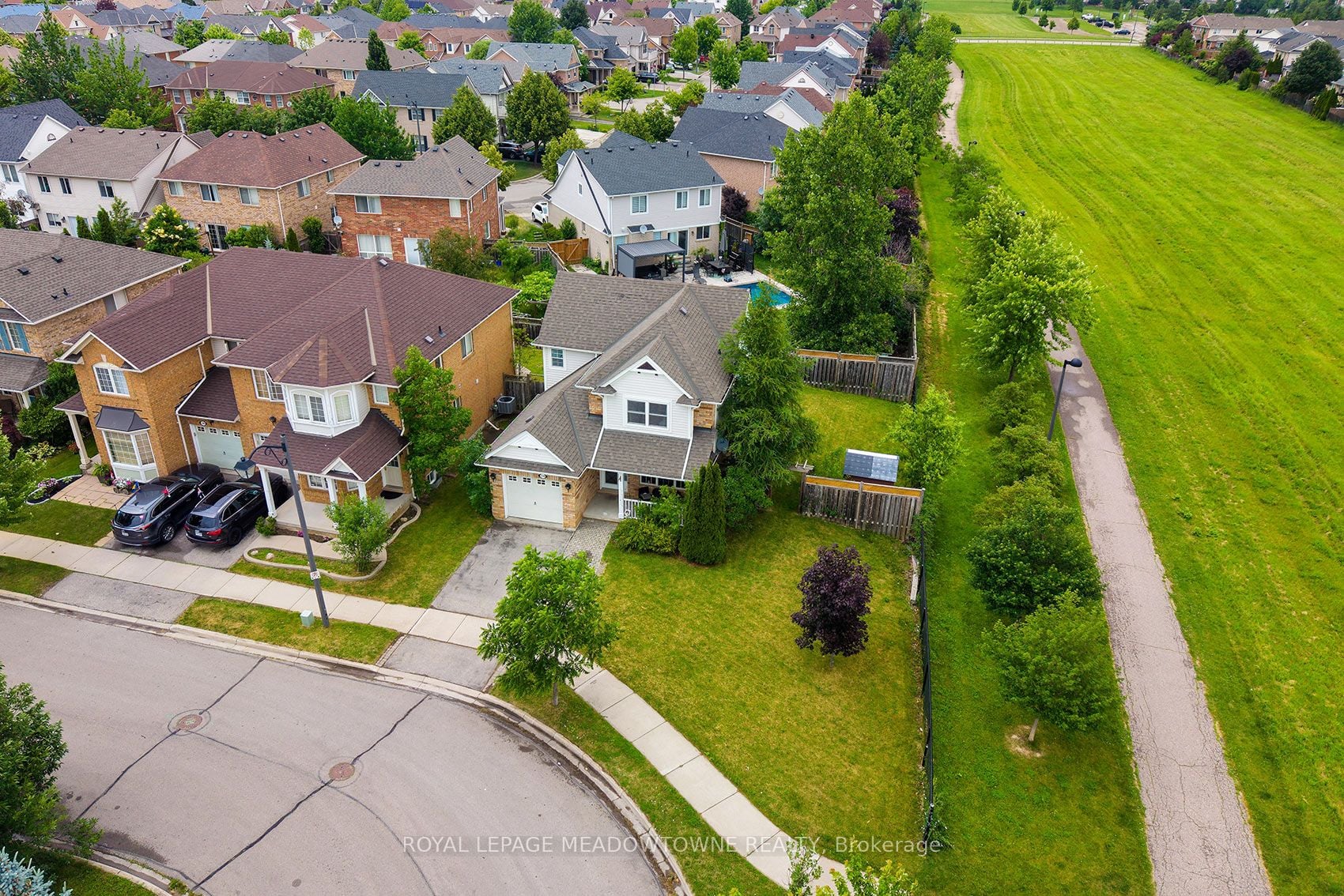 774 Irving Terrace, Milton, ON, L9T 6H2