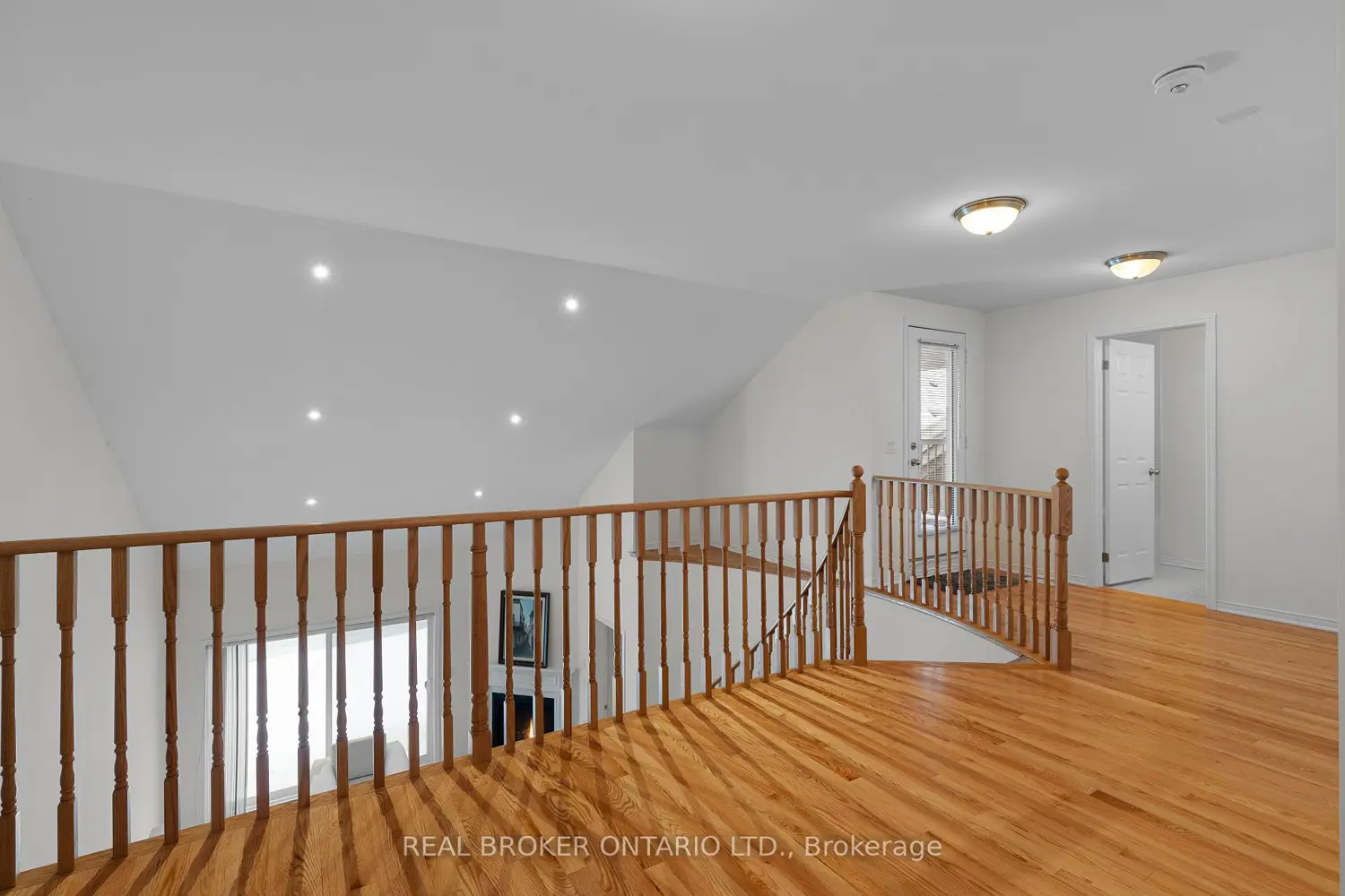 3317 Summerhill Way
