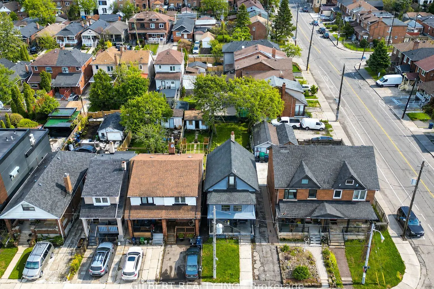 405 Westmount Avenue photo 3