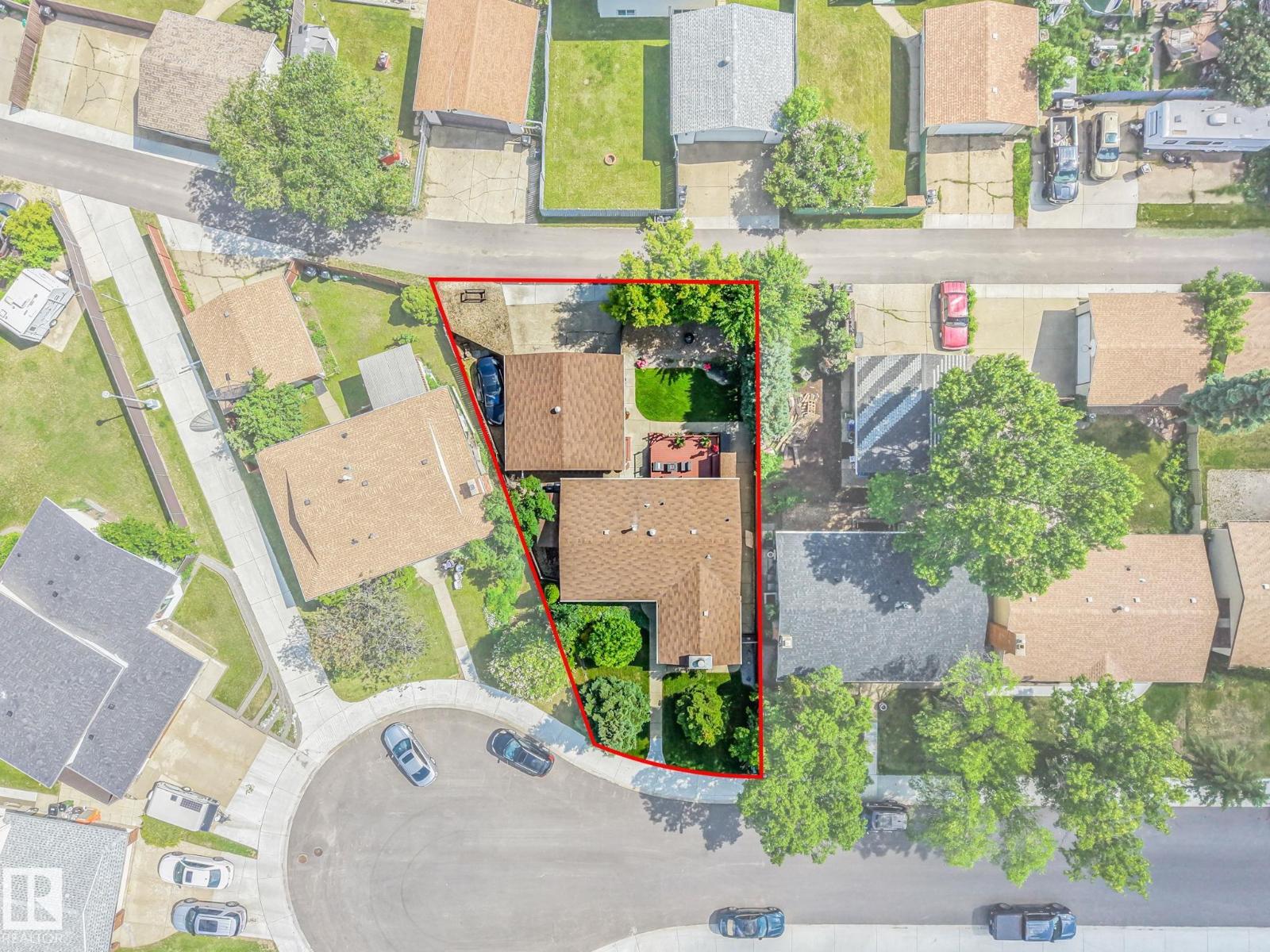 17237 104 Street NW, Edmonton, AB, T5X3X1