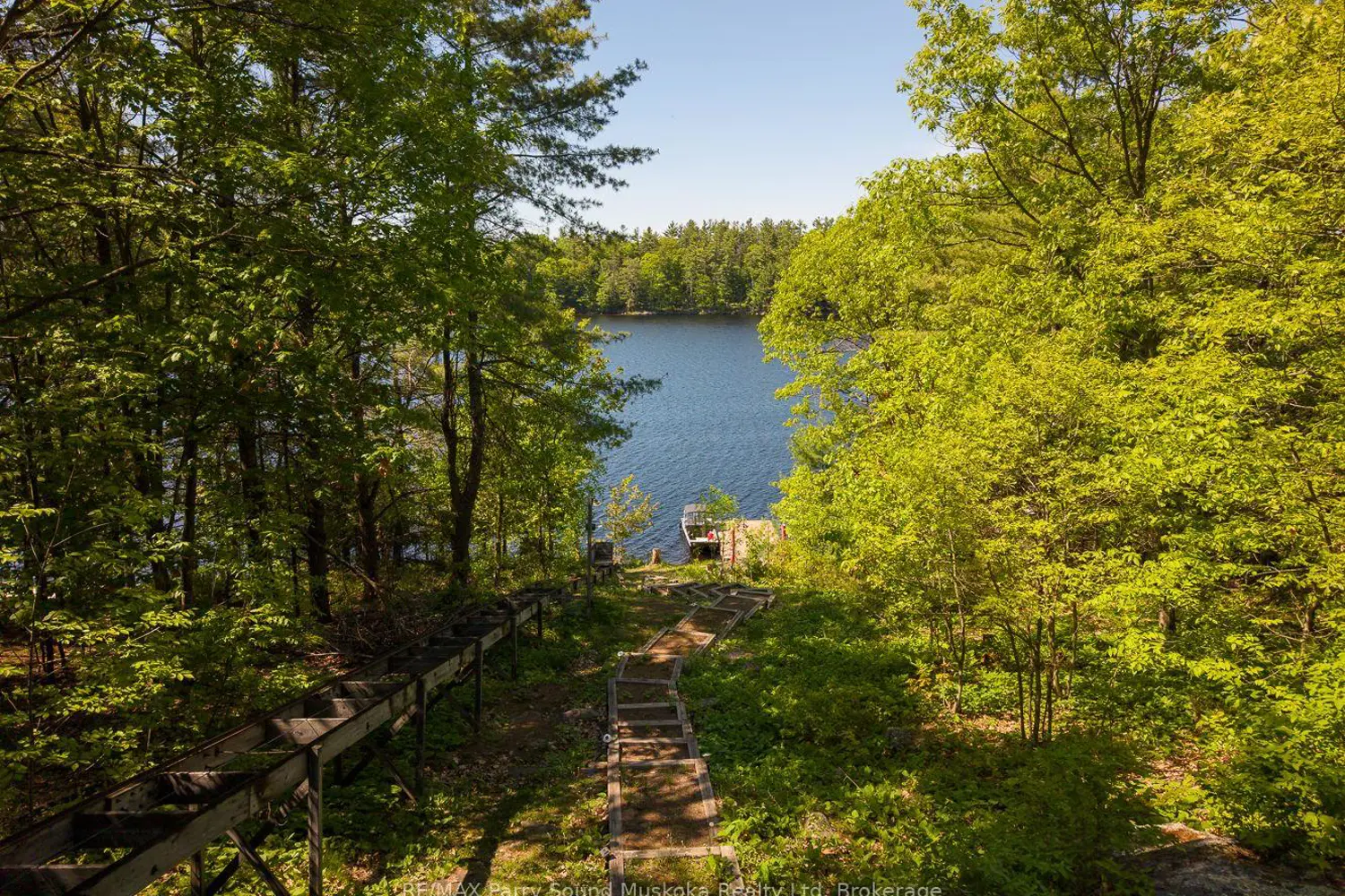 130 Healey Lake Water photo 4