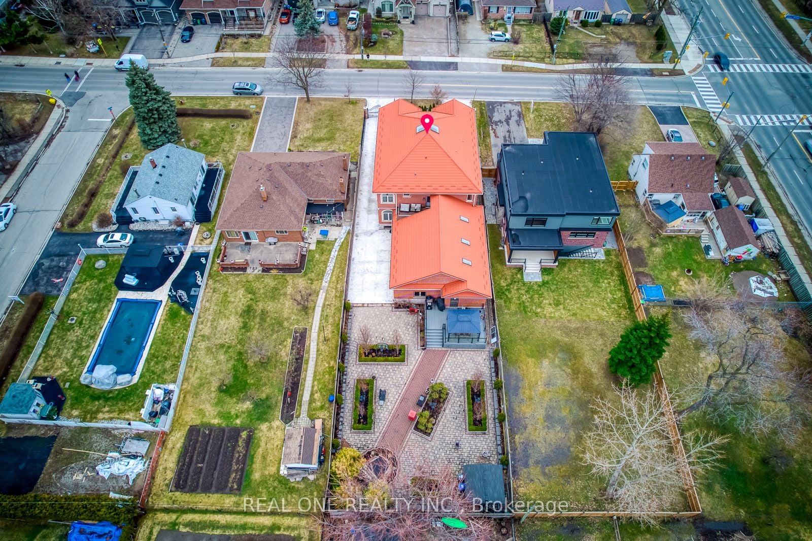 3480 Joan Drive, Mississauga, ON, L5B 1T5