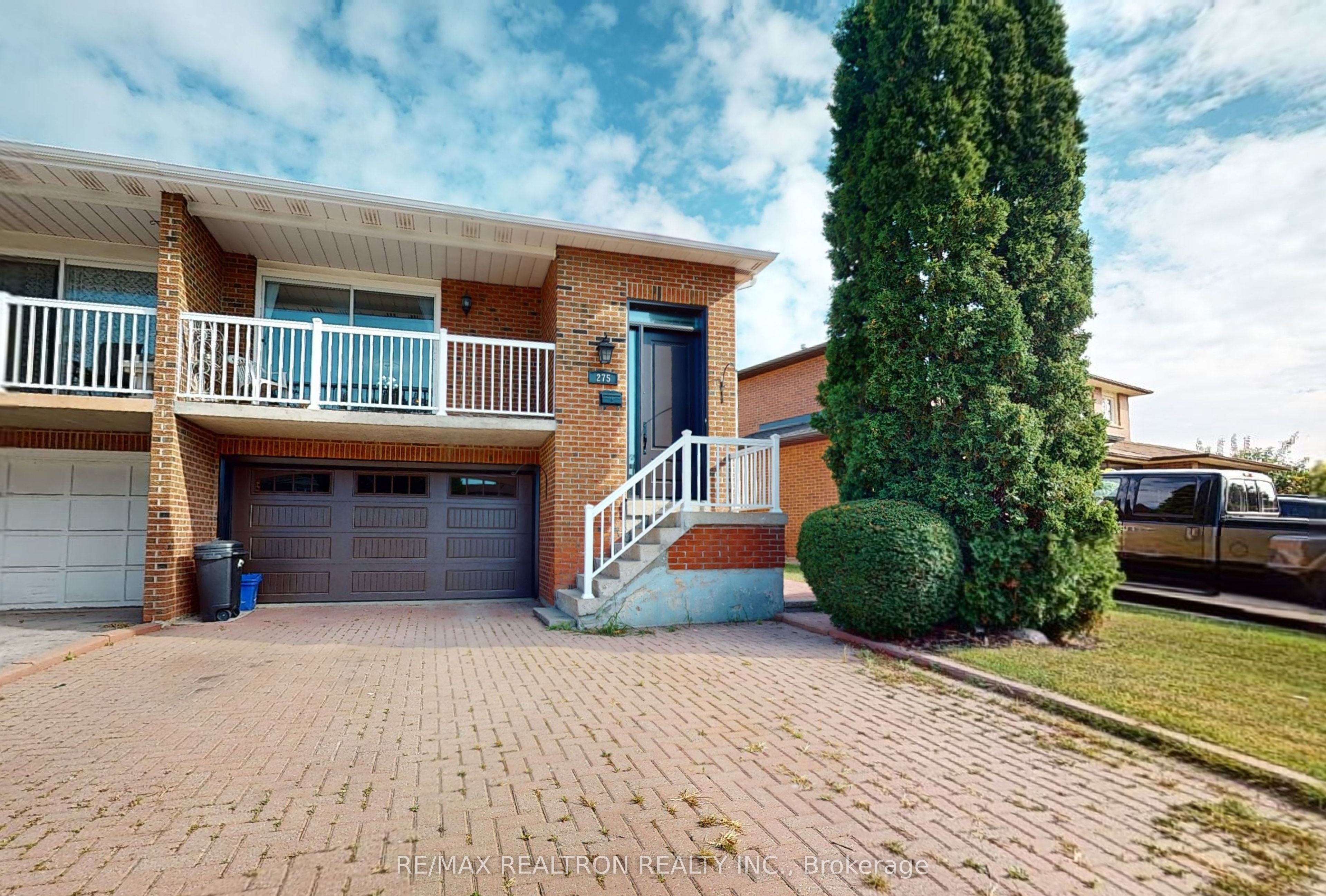 275 Aberdeen Avenue, Vaughan, ON, L4L 1C5