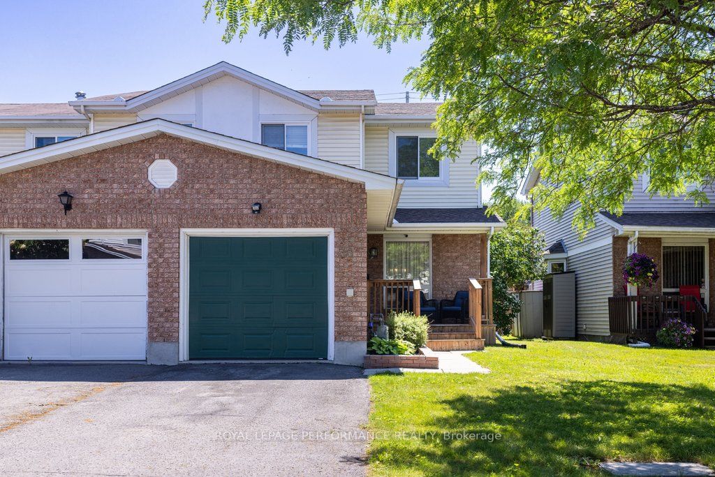 38 Burlington Crescent, Ottawa, ON, K1T 3K6