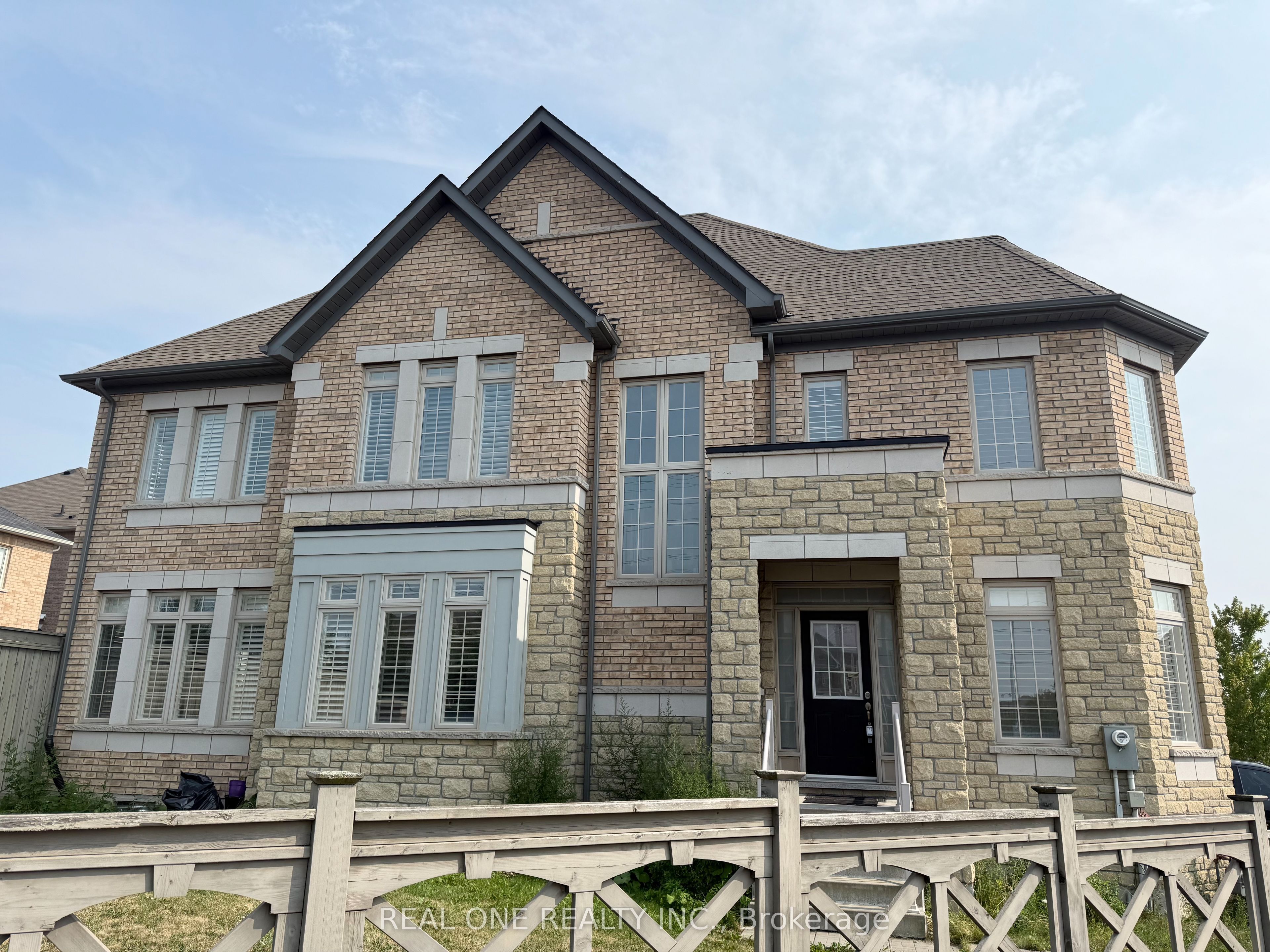 39 Mowder Drive, Aurora, ON, L4G 0V4 photo 3