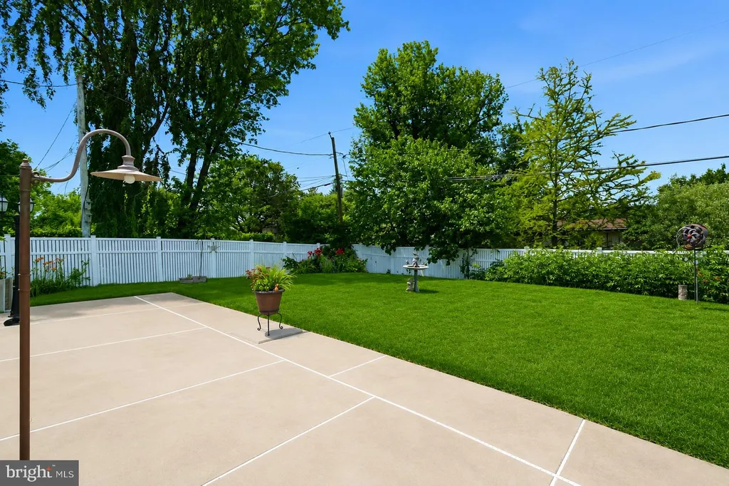4765 Bonnie Brae Road, Baltimore, MD 21208