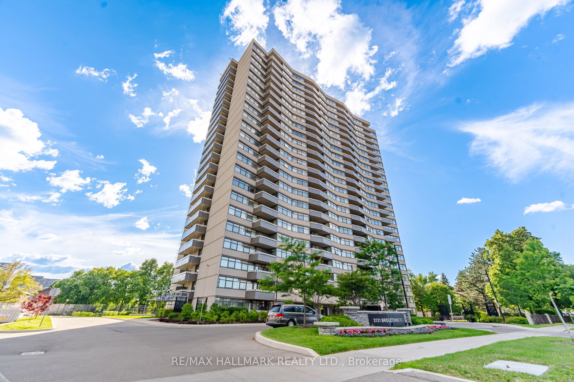 1701-3131 Bridletowne Circle, Toronto, ON, M1W 2S9