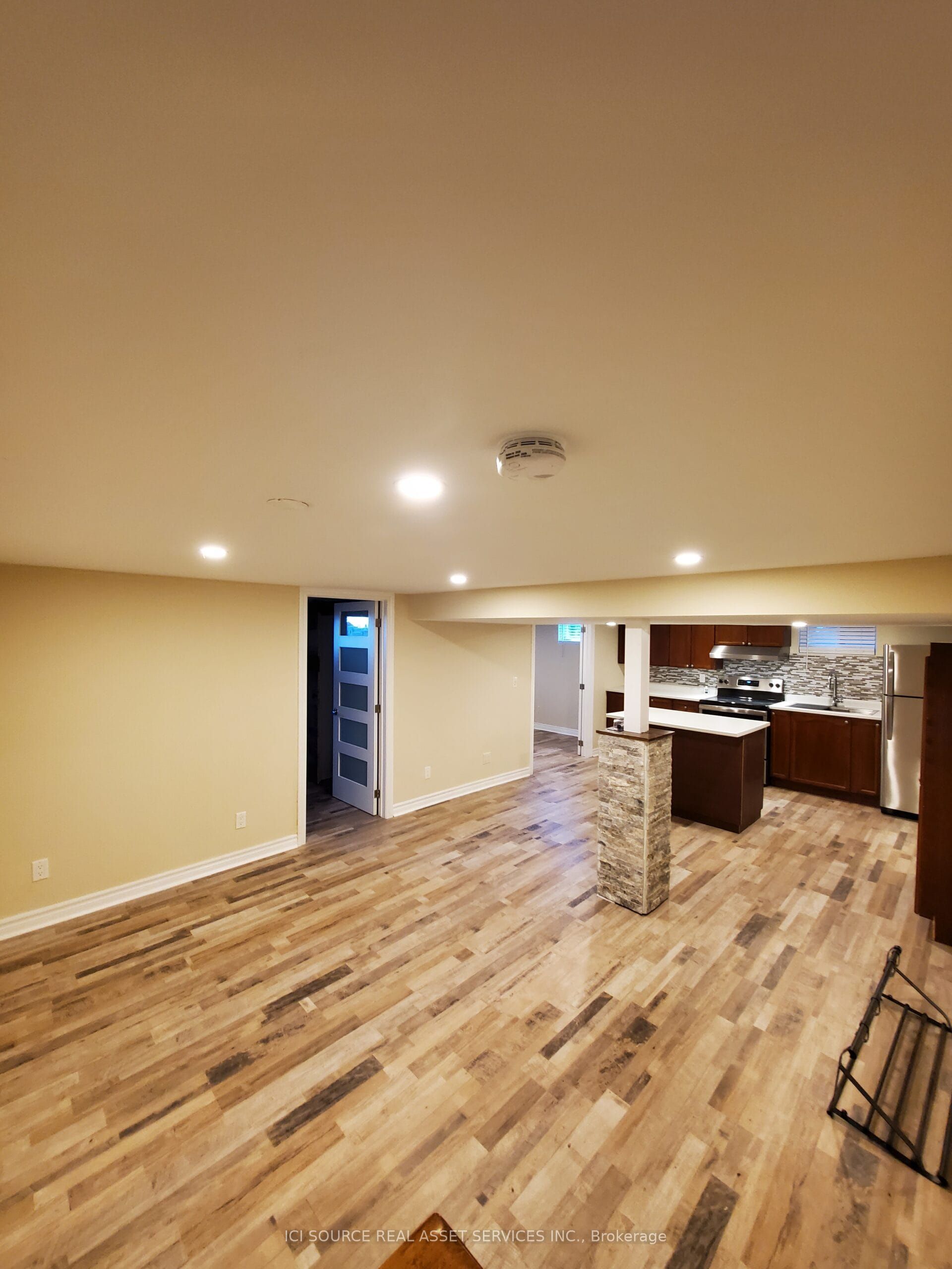 Basement-146 Winona Road, Hamilton, ON, L8E 5K4