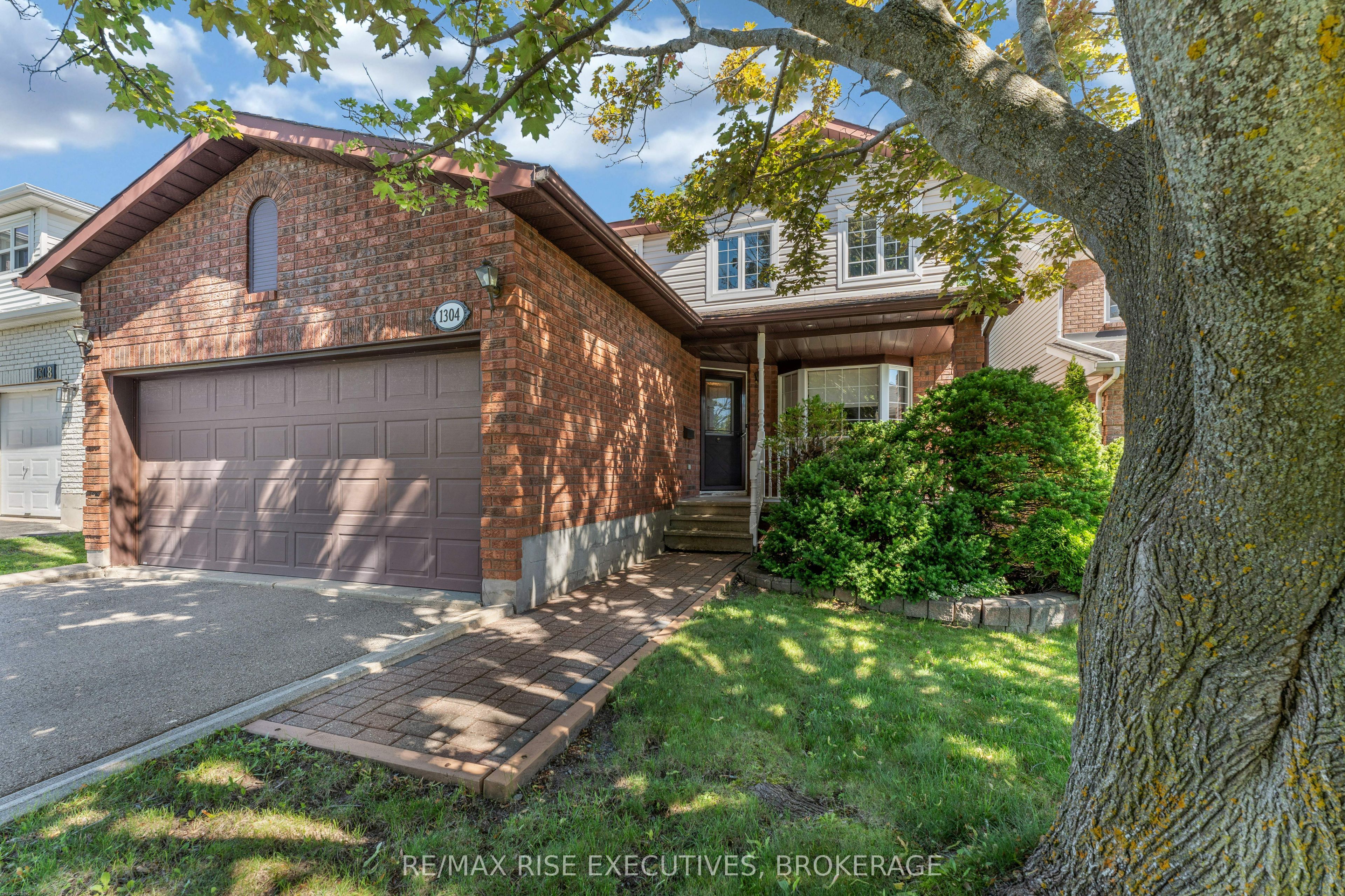 1304 Fisher Crescent, Kingston, ON, K7M 8T2
